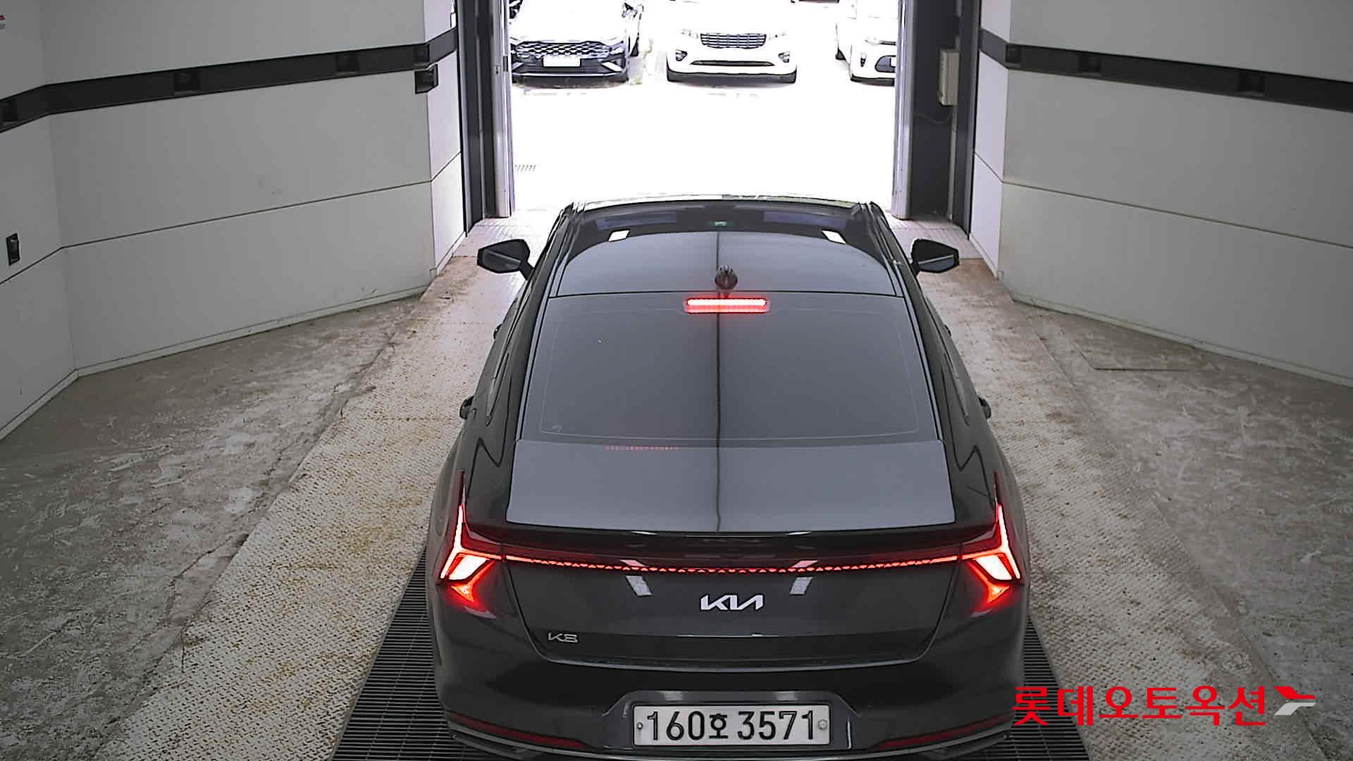 2022 - kia k8