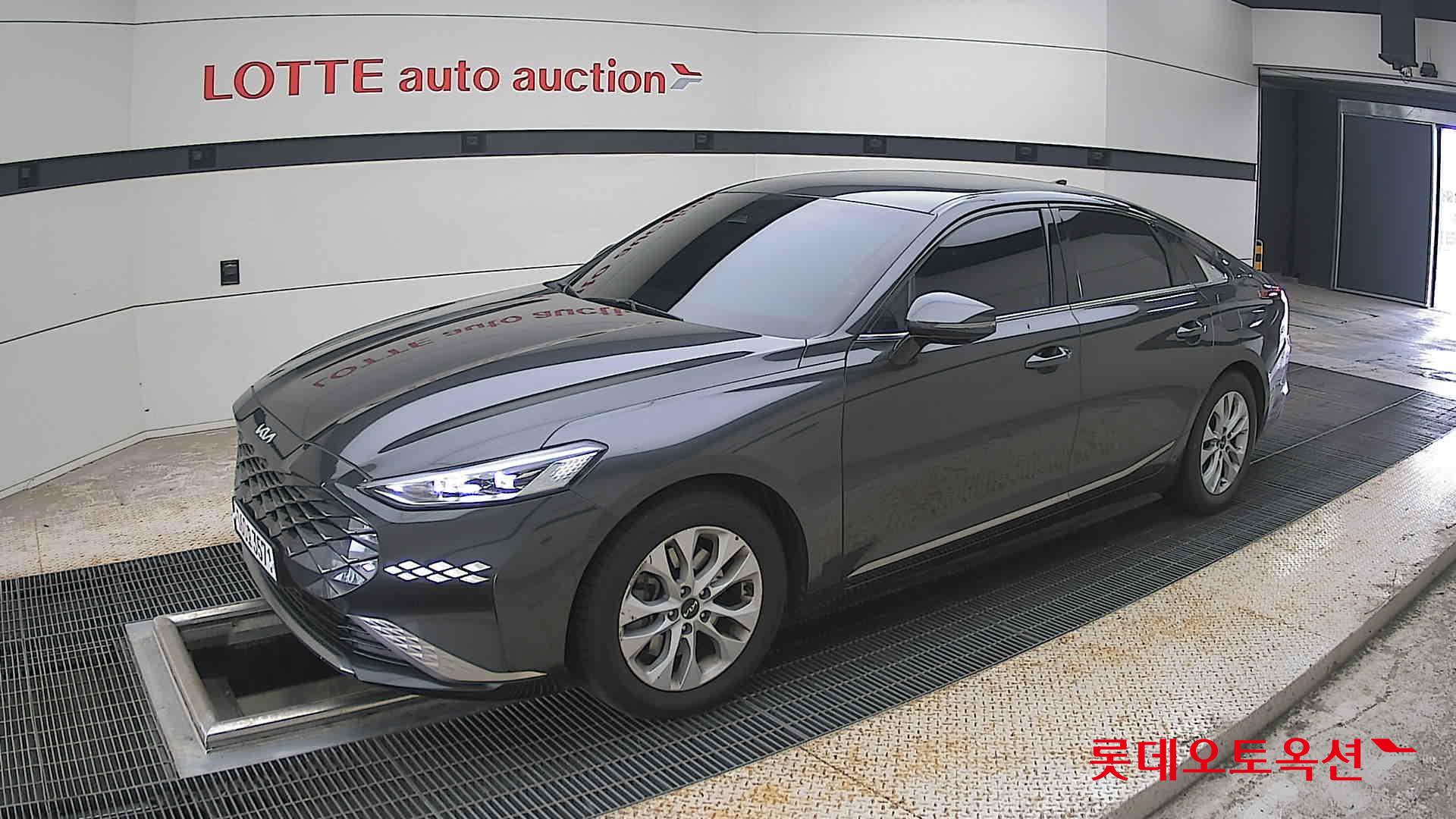 2022 - kia k8