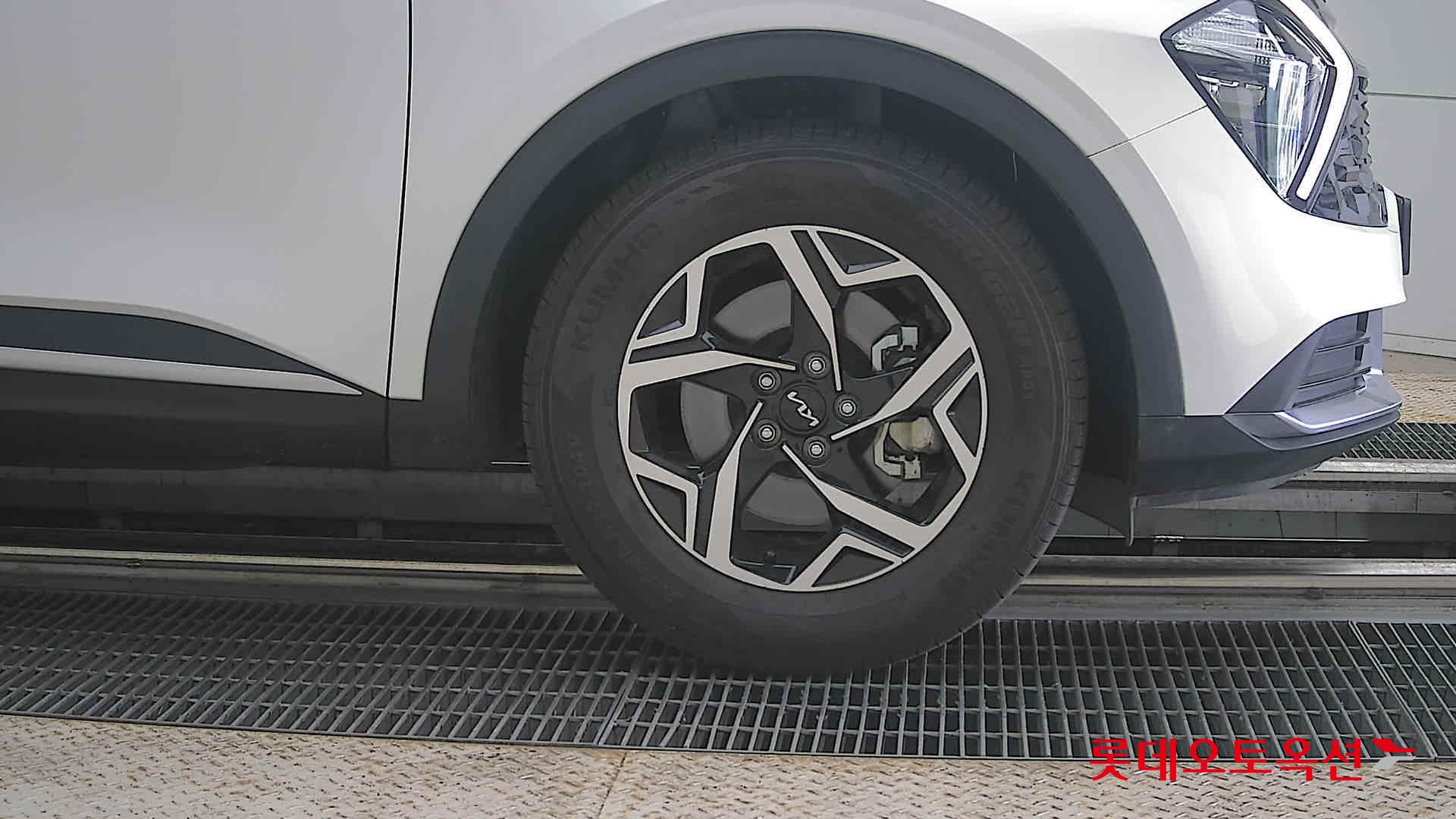 2024 - kia sportage