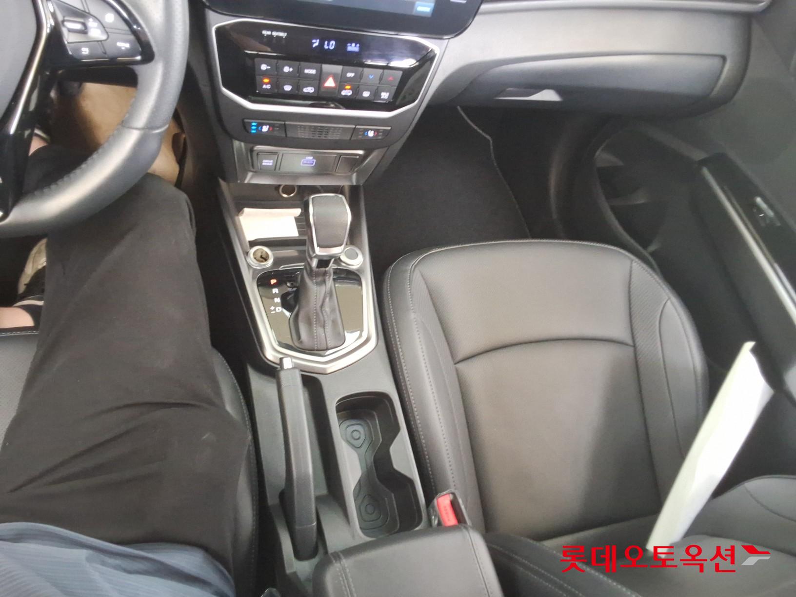 2025 - ssangyong tivoli