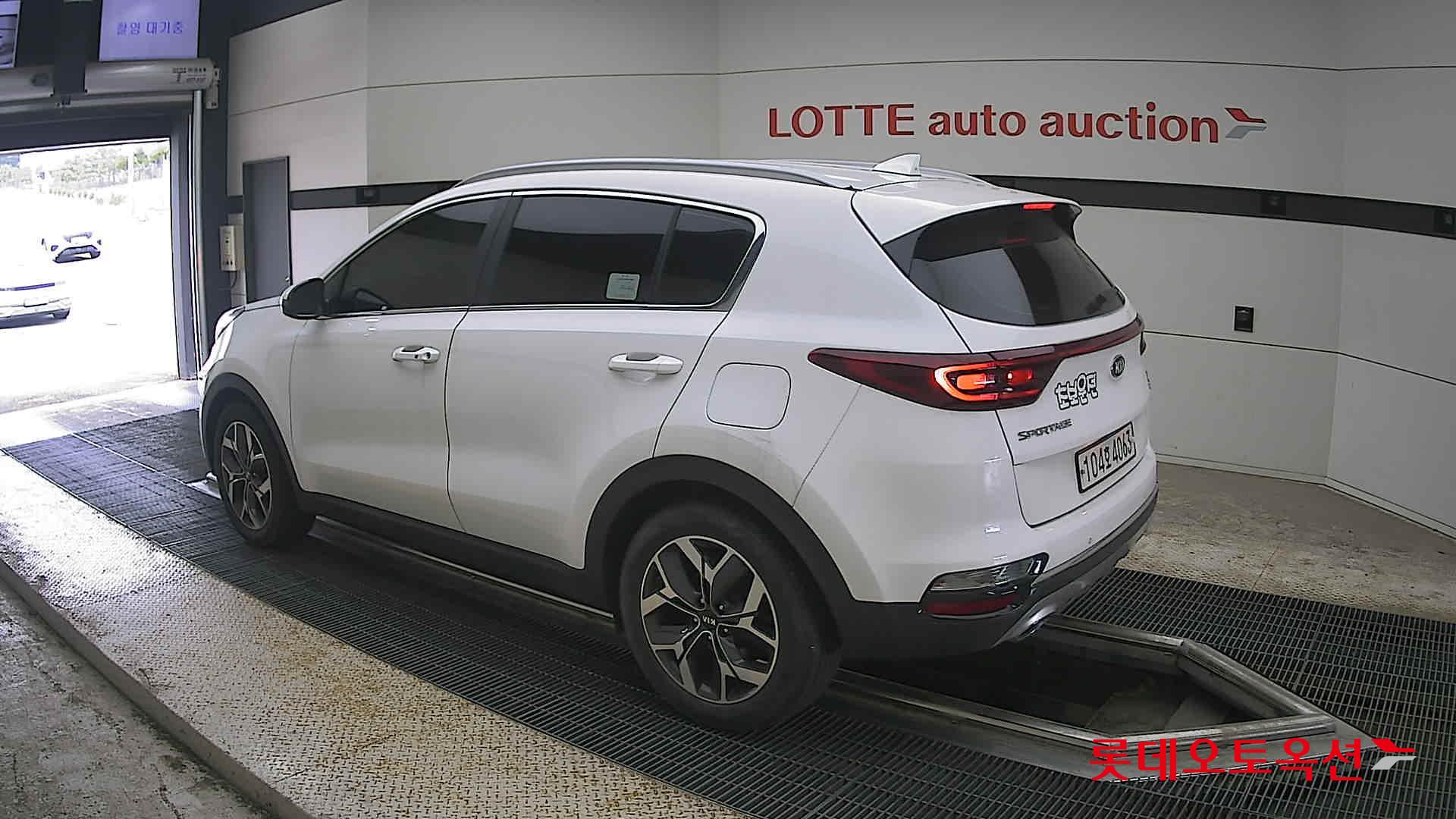 2020 - kia sportage