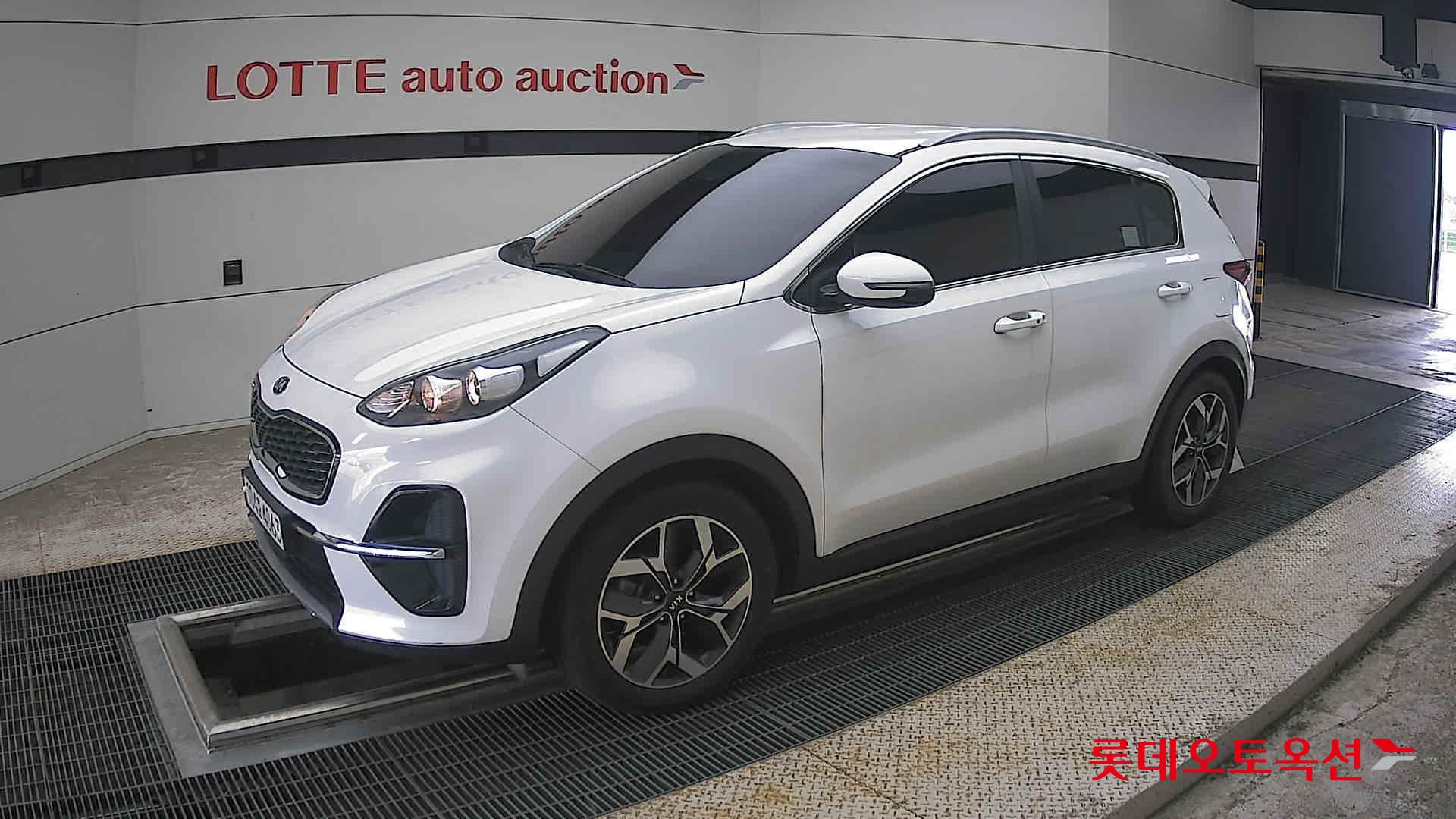 2020 - kia sportage