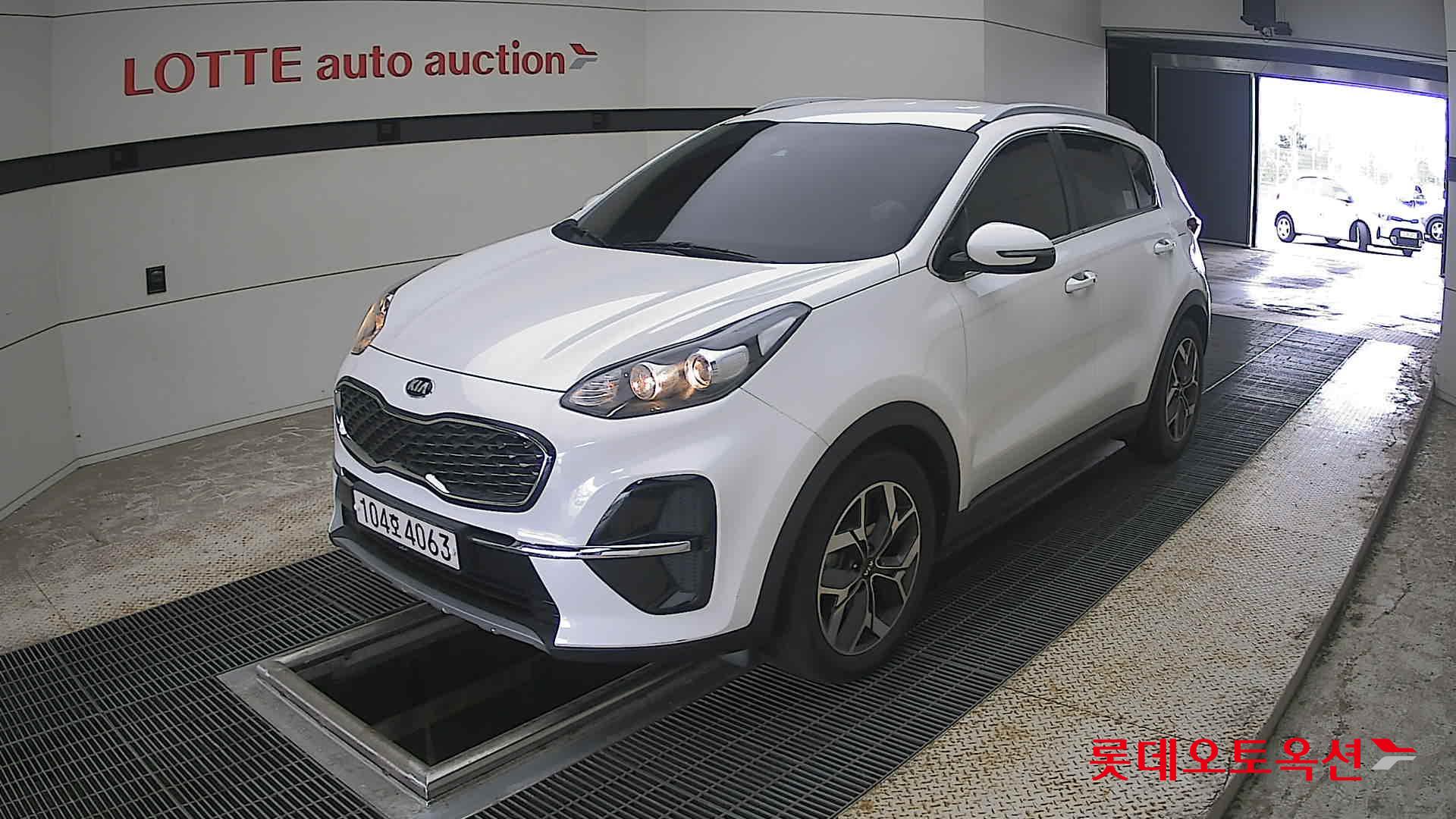 2020 - kia sportage