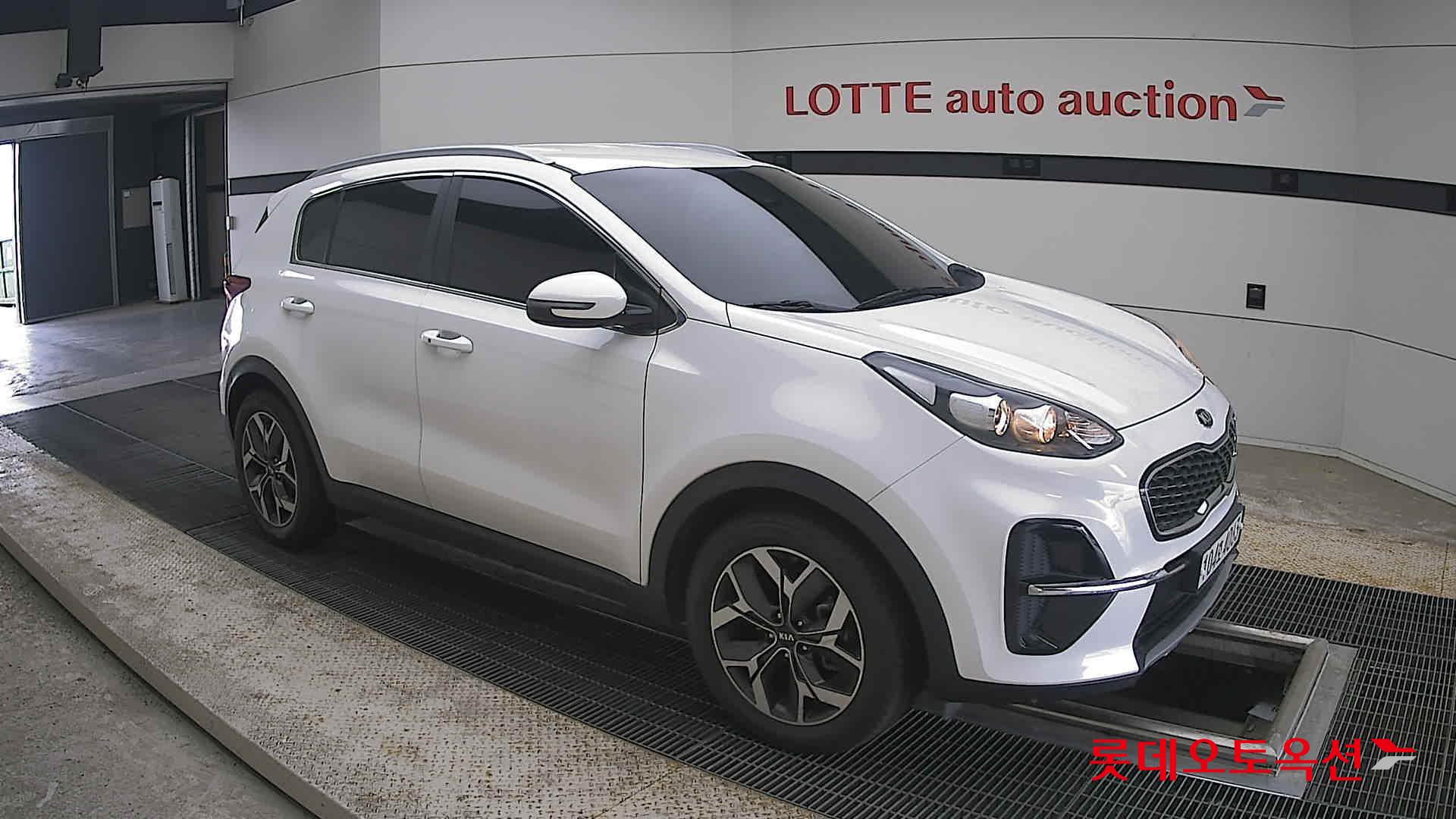 2020 - kia sportage
