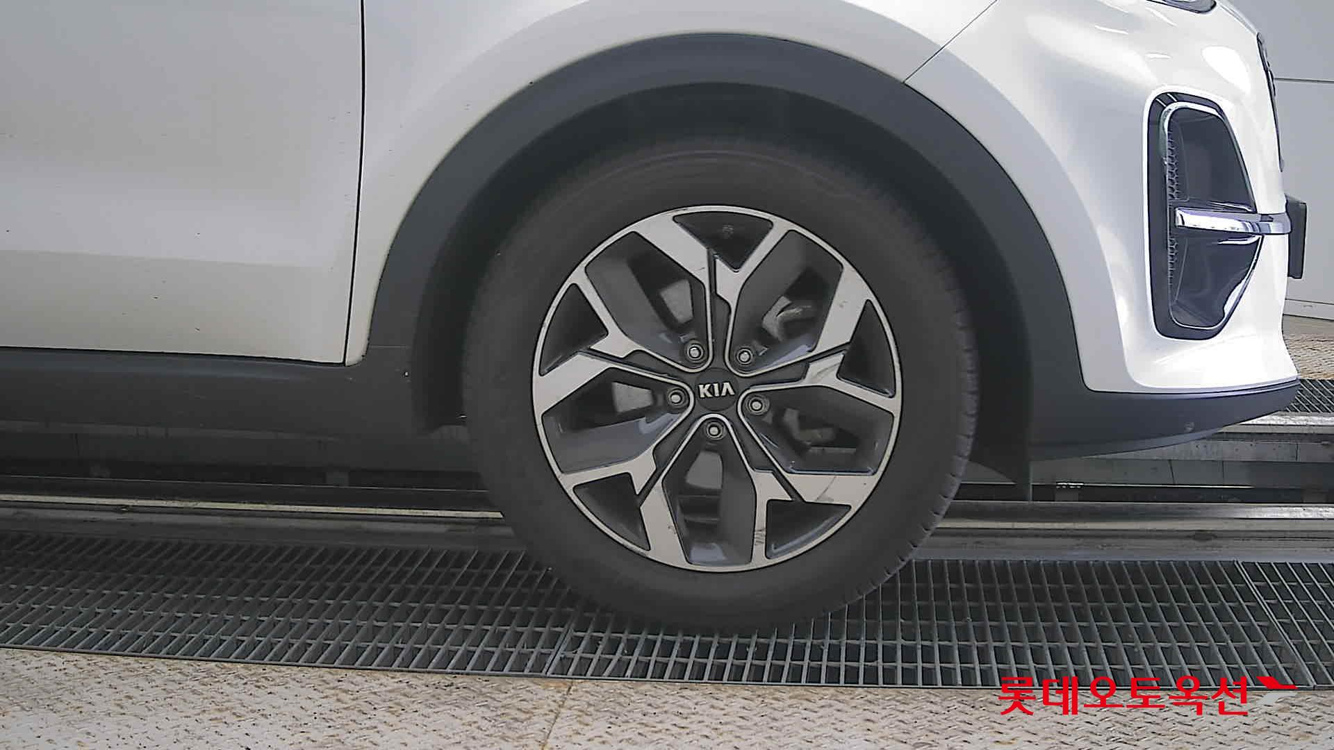 2020 - kia sportage