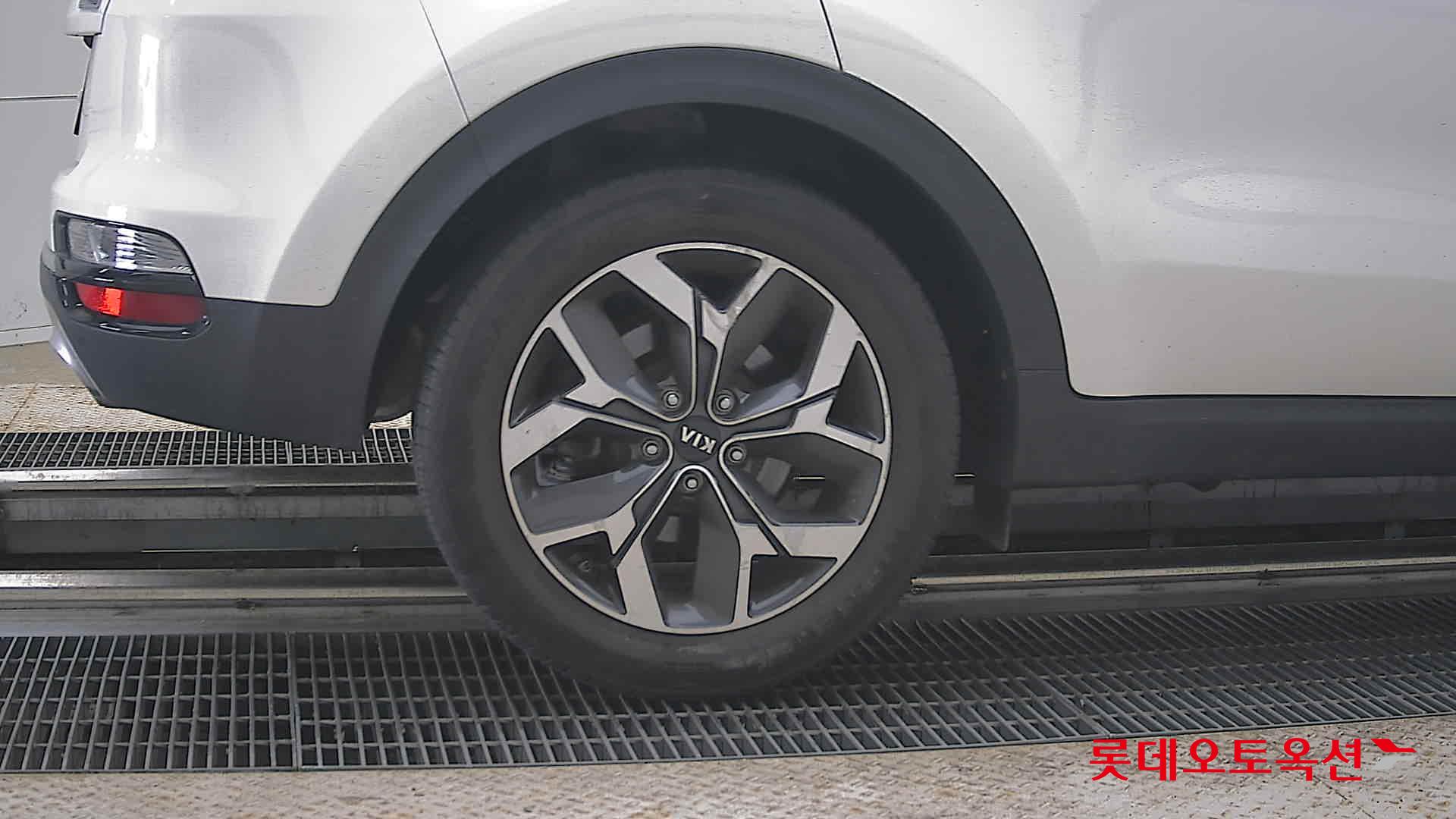2020 - kia sportage