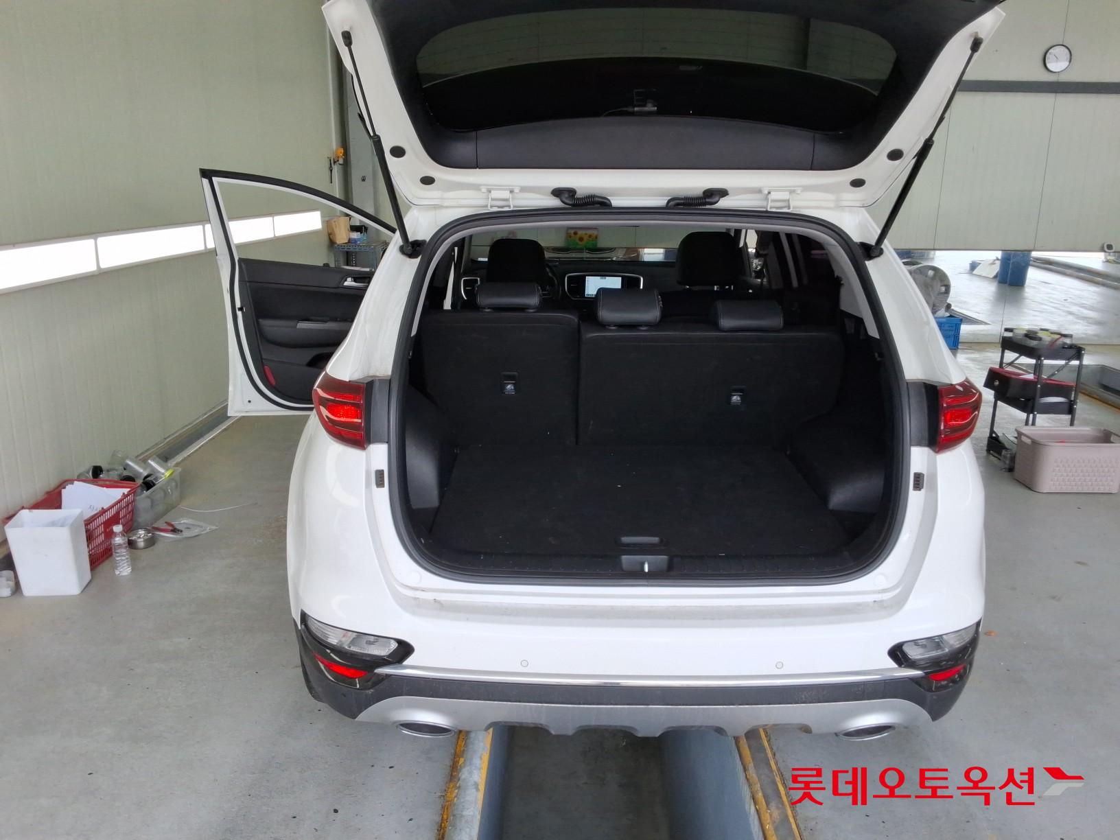 2020 - kia sportage