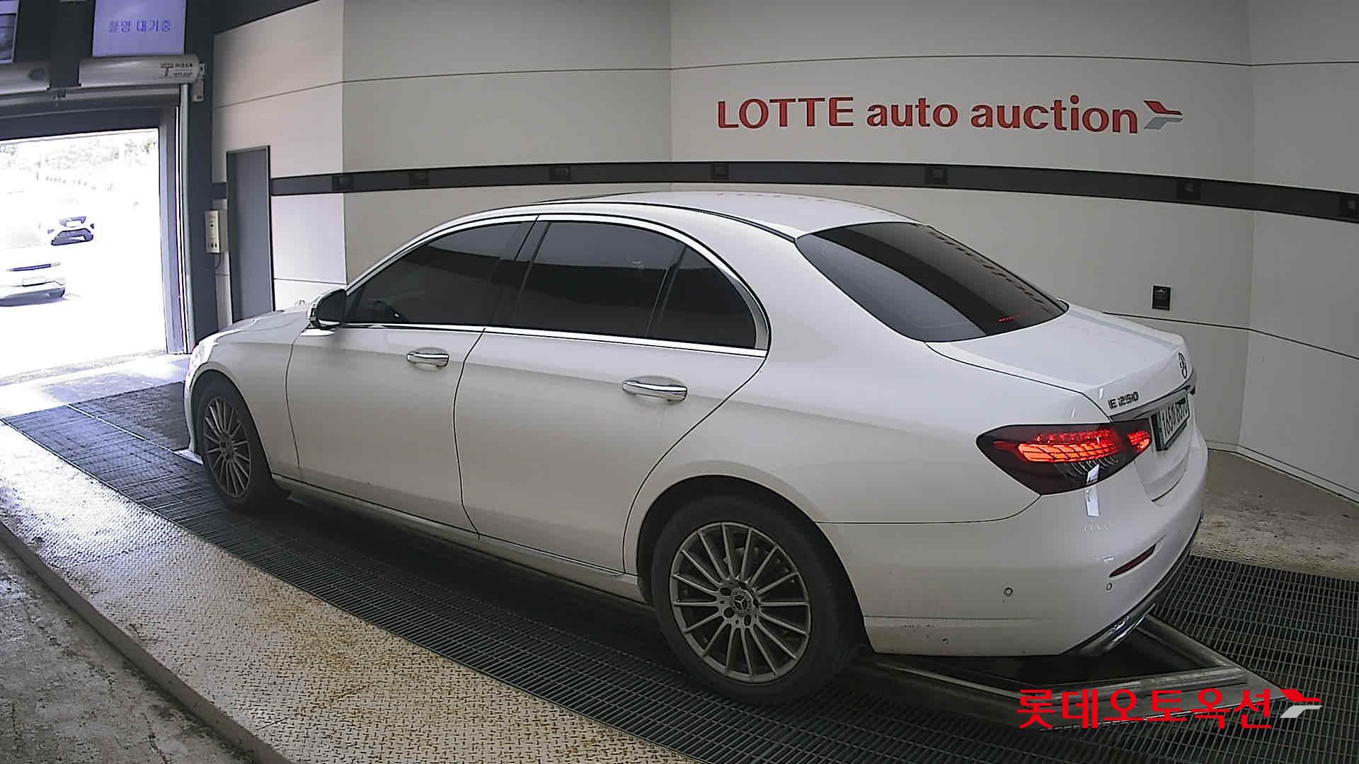 2022 - mercedes-benz e250