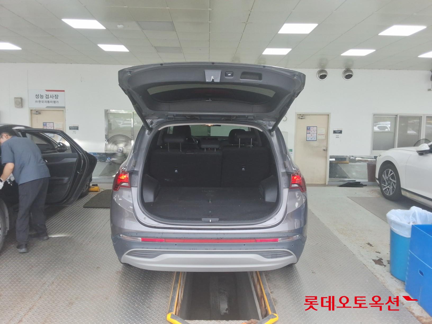 2022 - hyundai santafe
