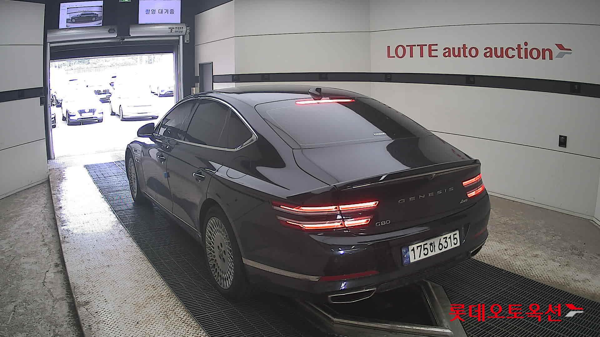 2023 - genesis g80