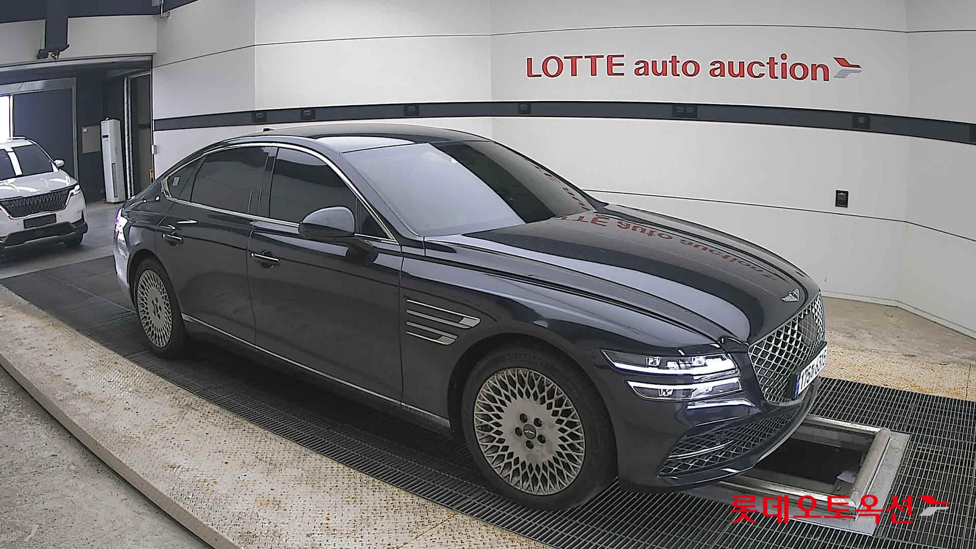 2023 - genesis g80