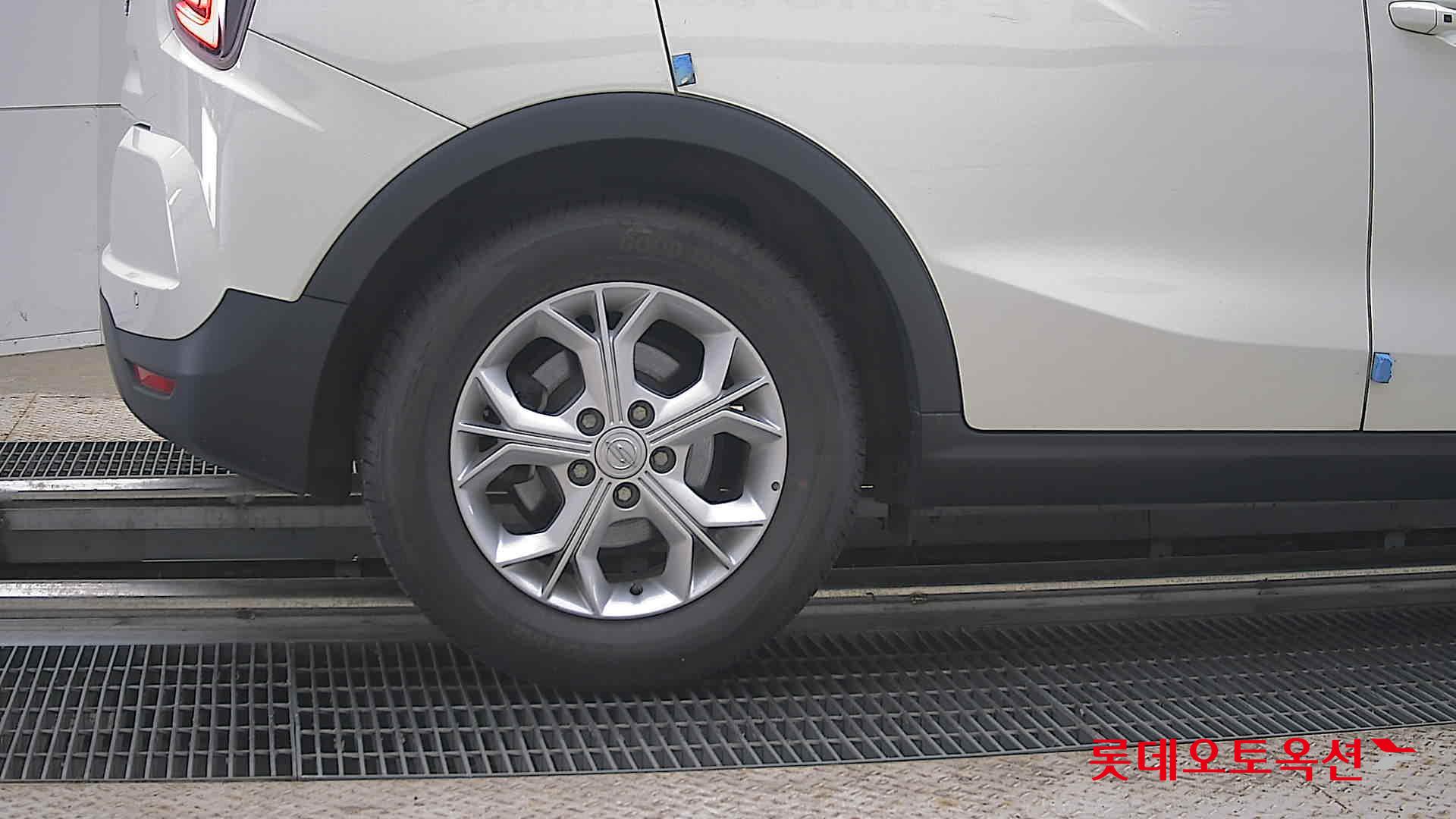 2021 - ssangyong tivoli