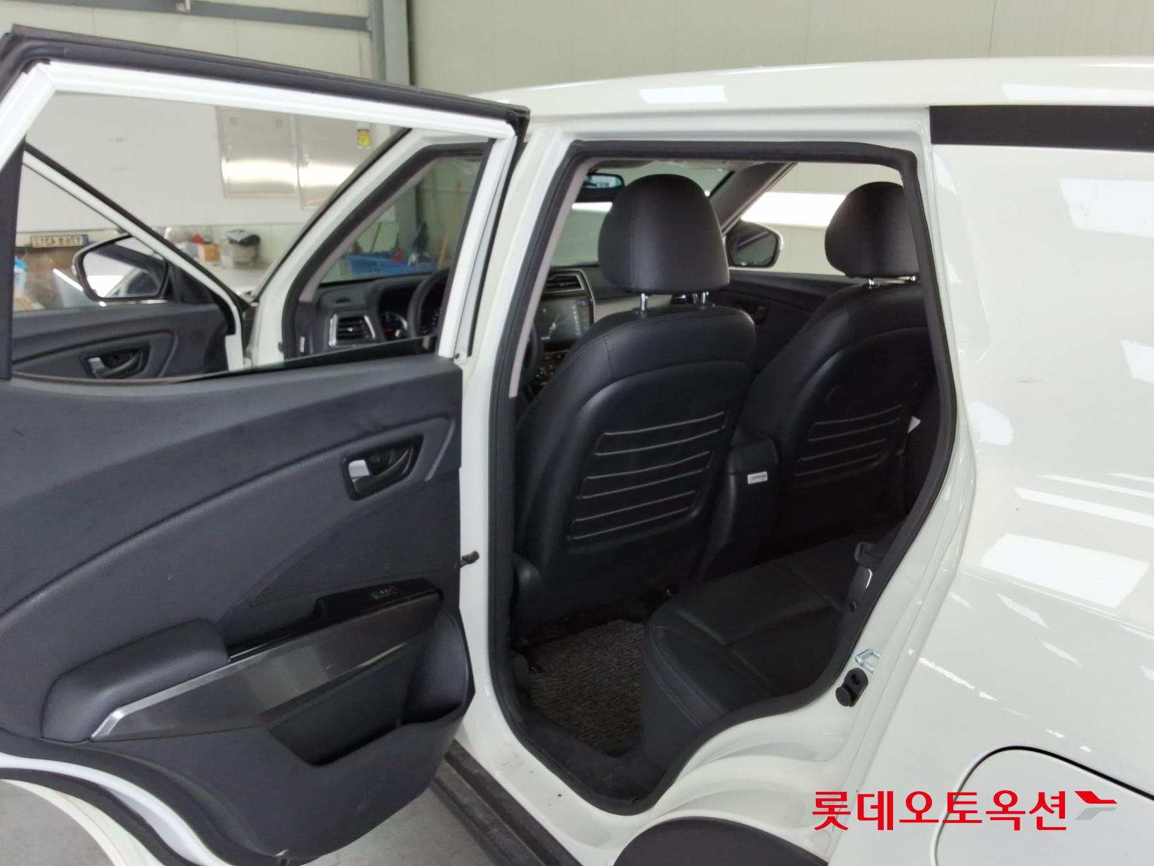 2021 - ssangyong tivoli