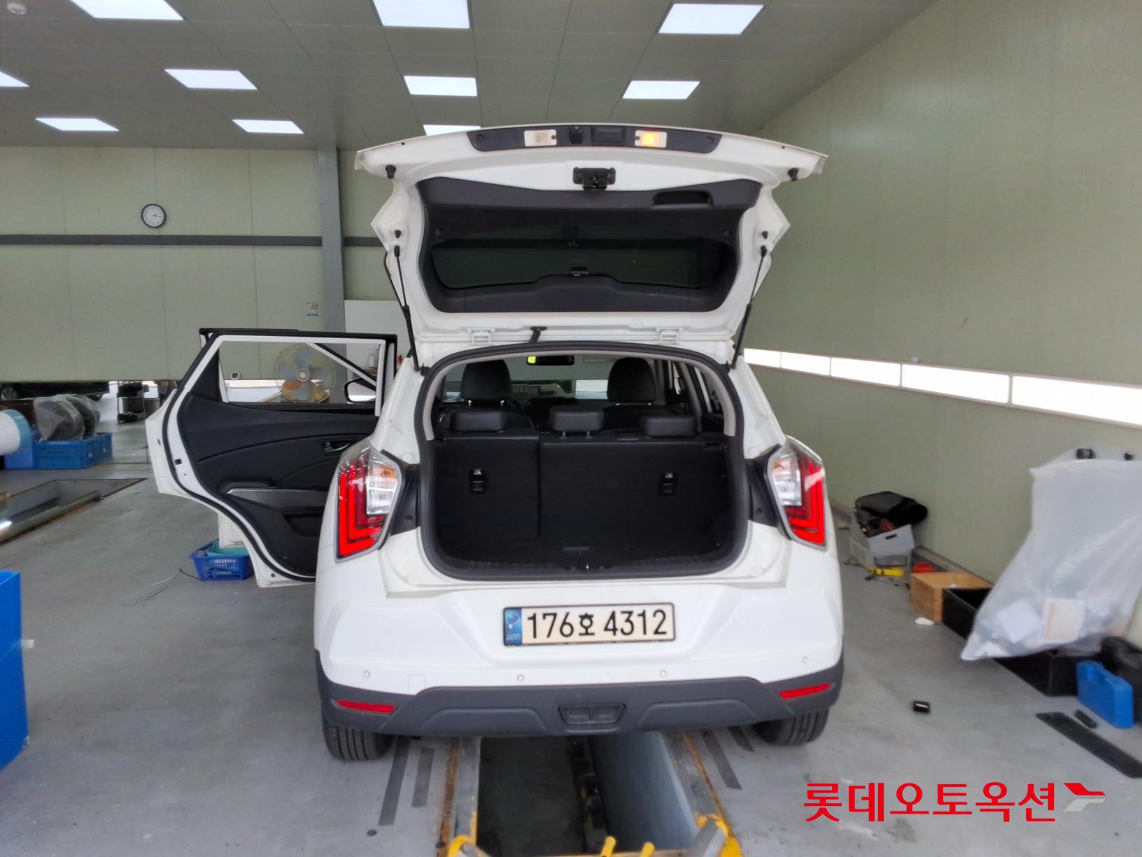 2021 - ssangyong tivoli