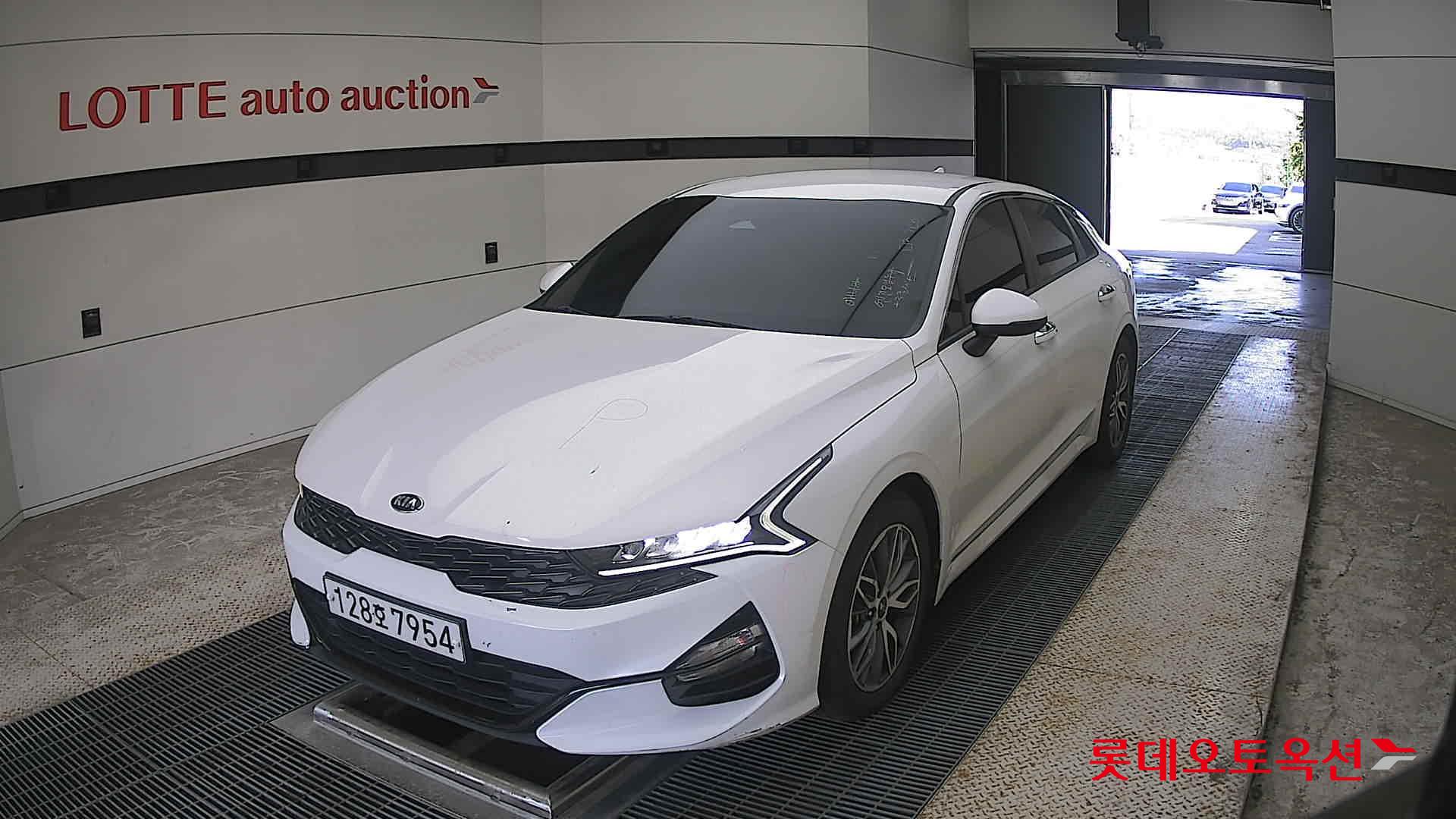 2020 - kia k5