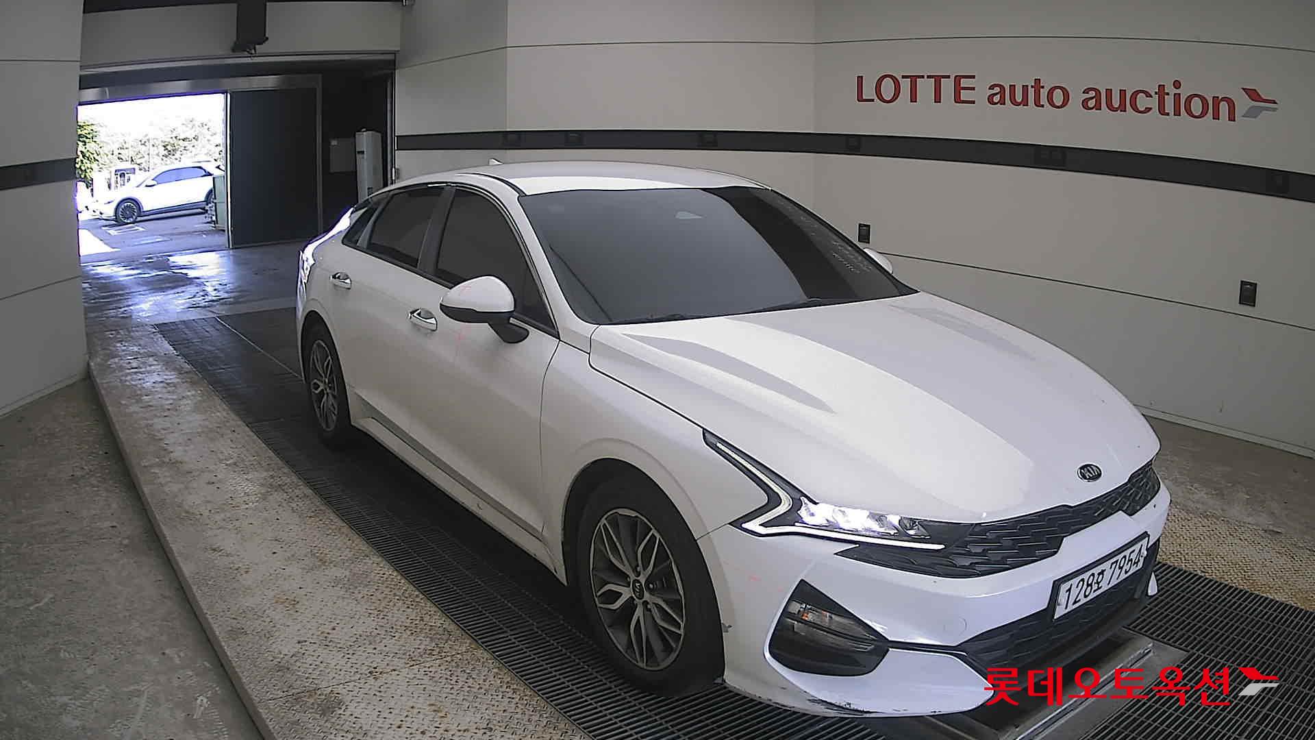 2020 - kia k5