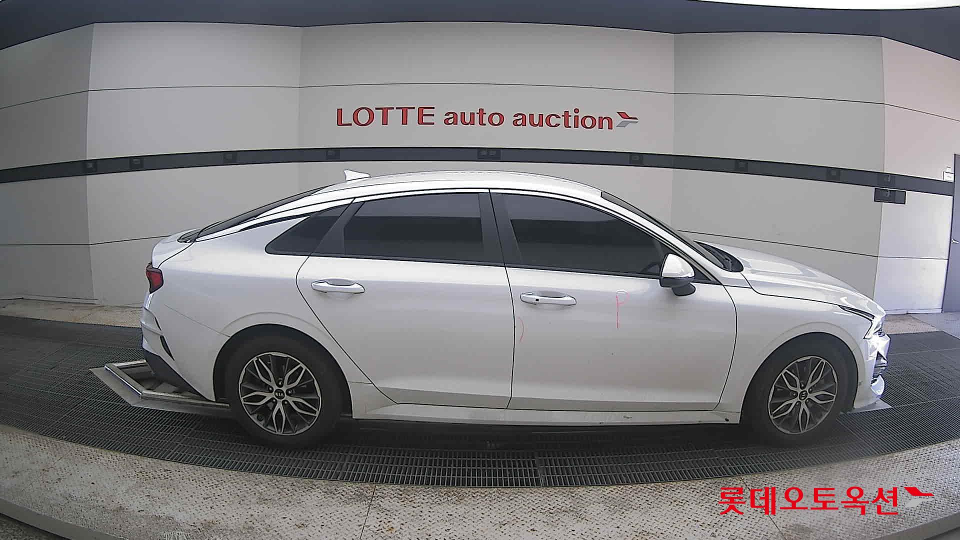 2020 - kia k5