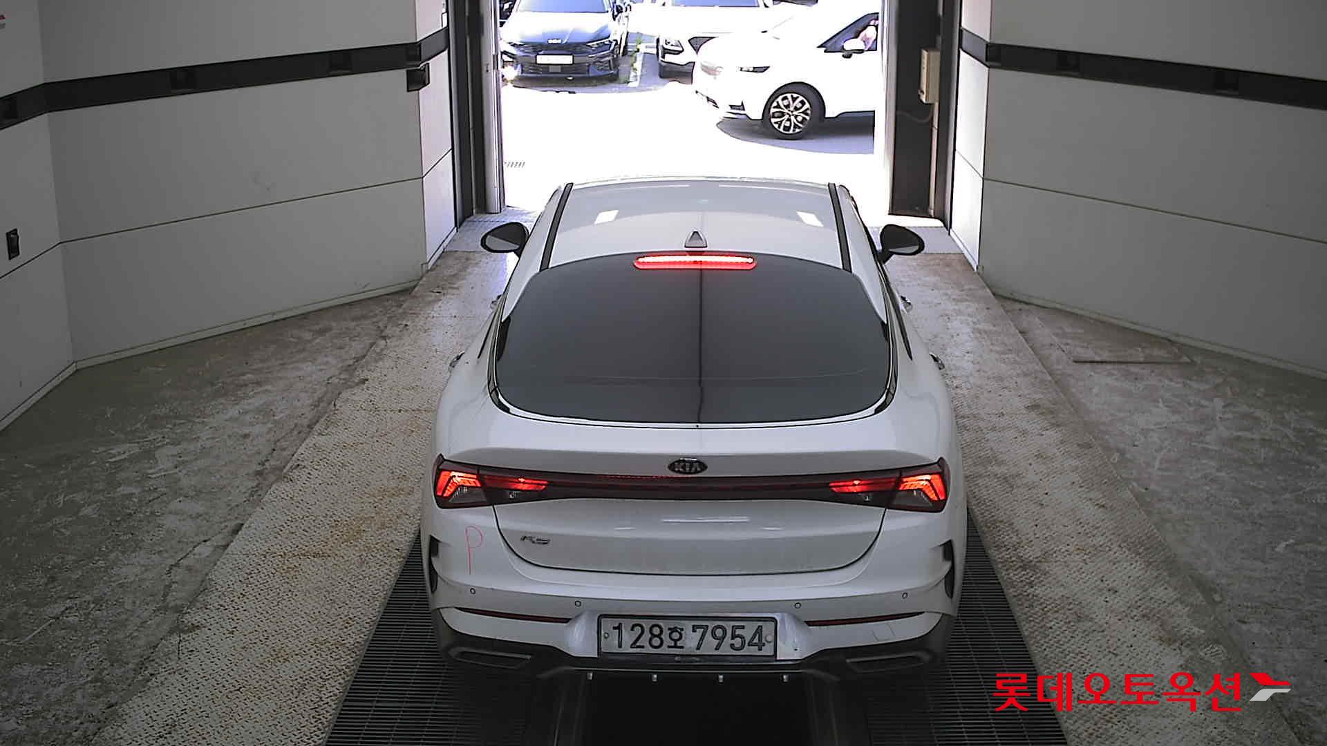 2020 - kia k5