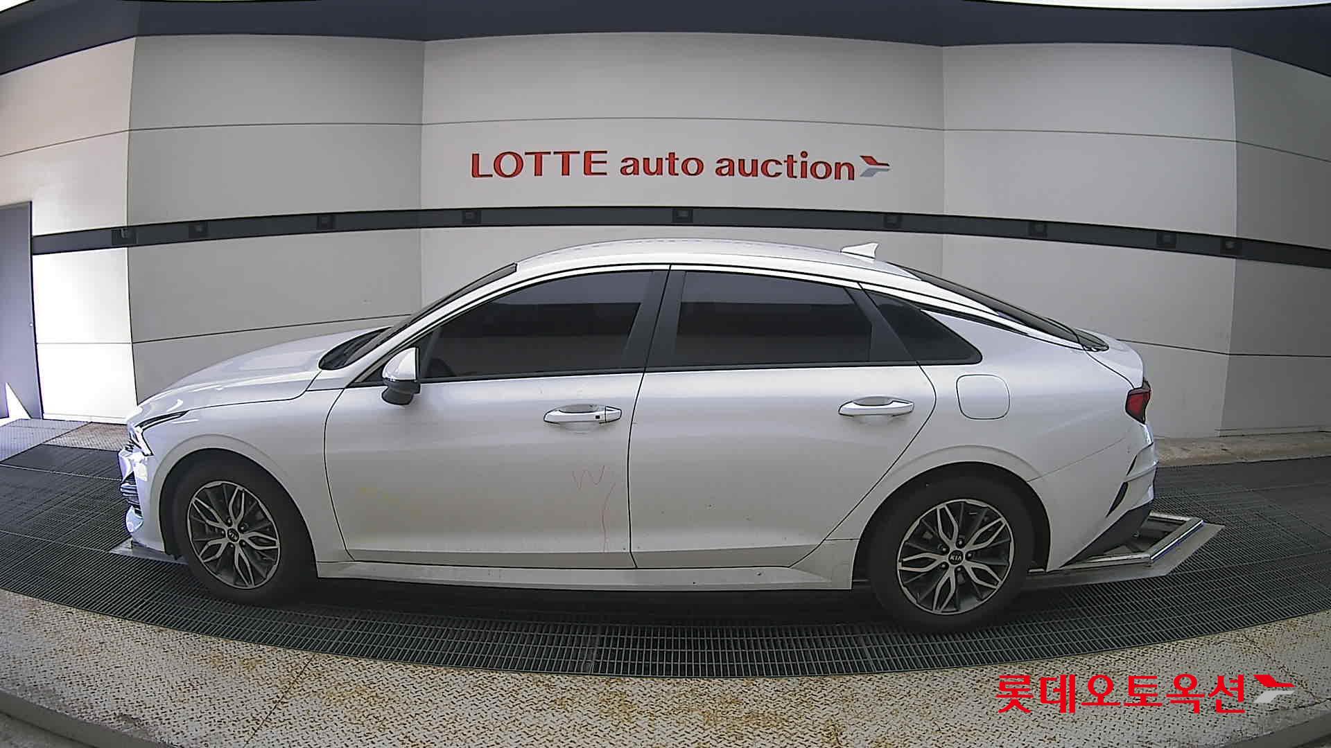 2020 - kia k5