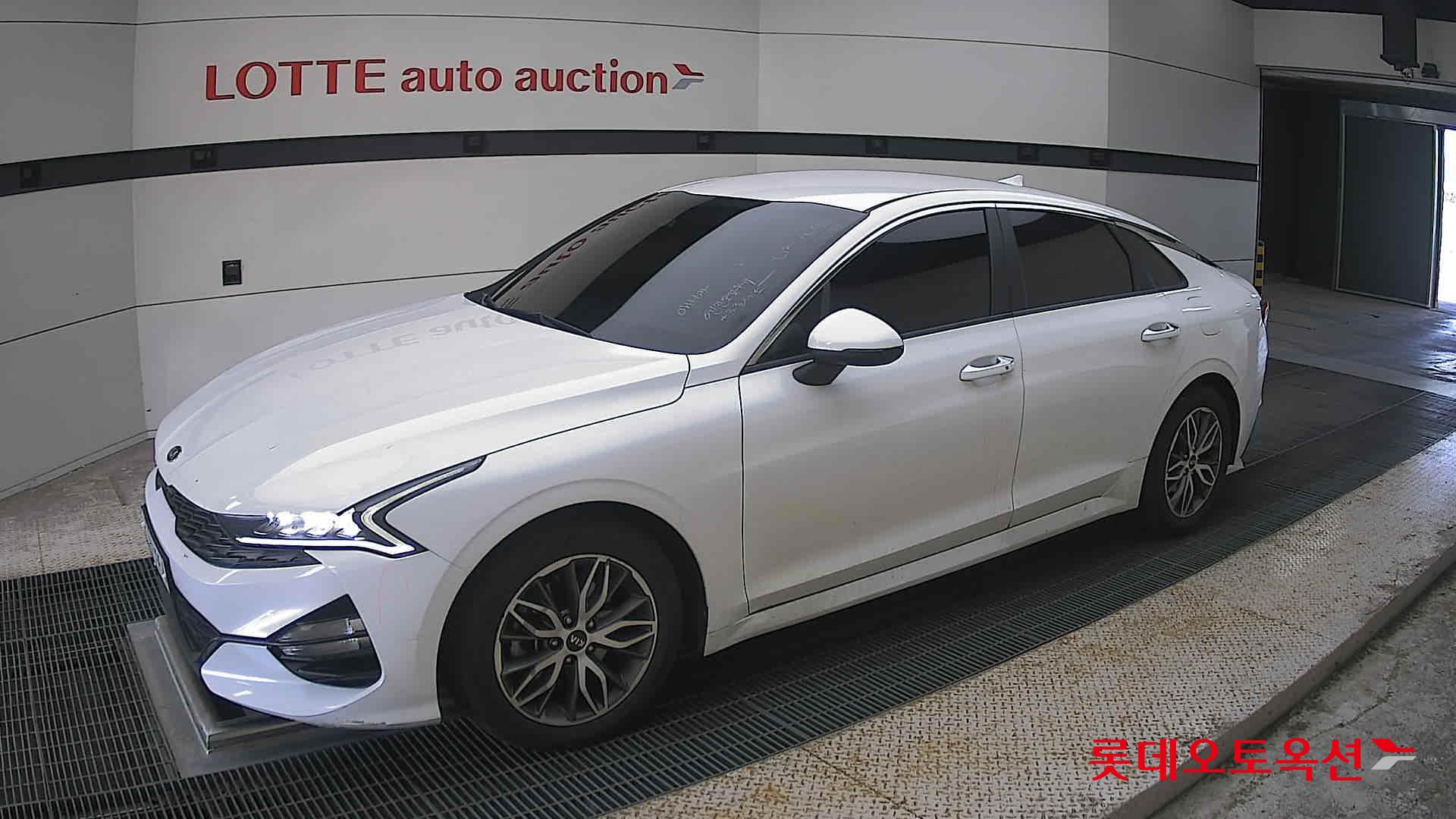 2020 - kia k5