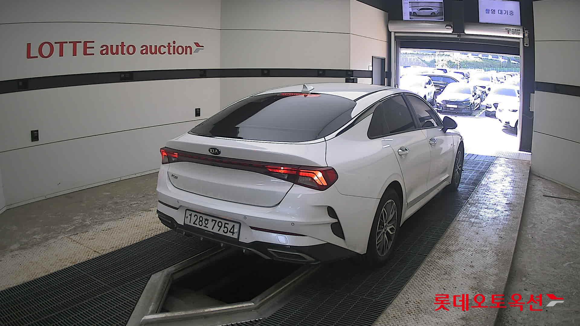 2020 - kia k5