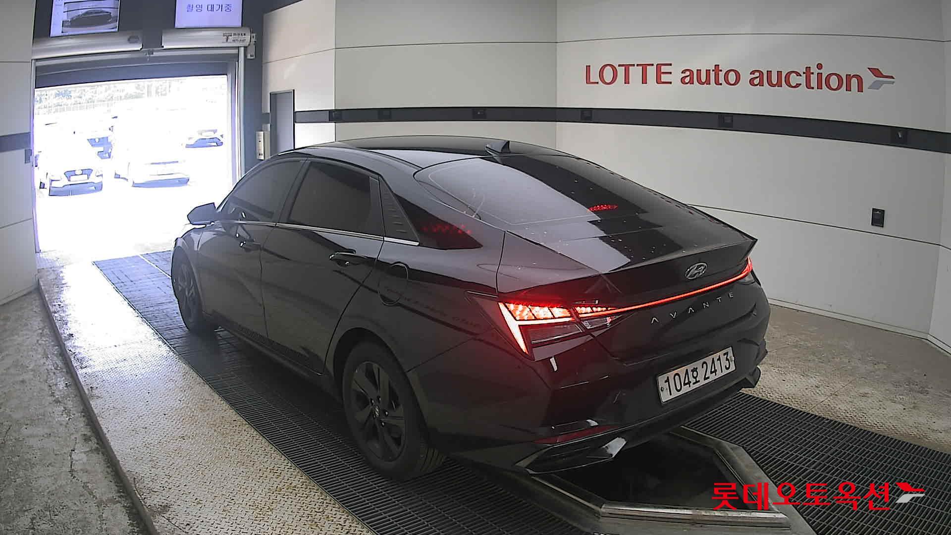 2021 - hyundai avante