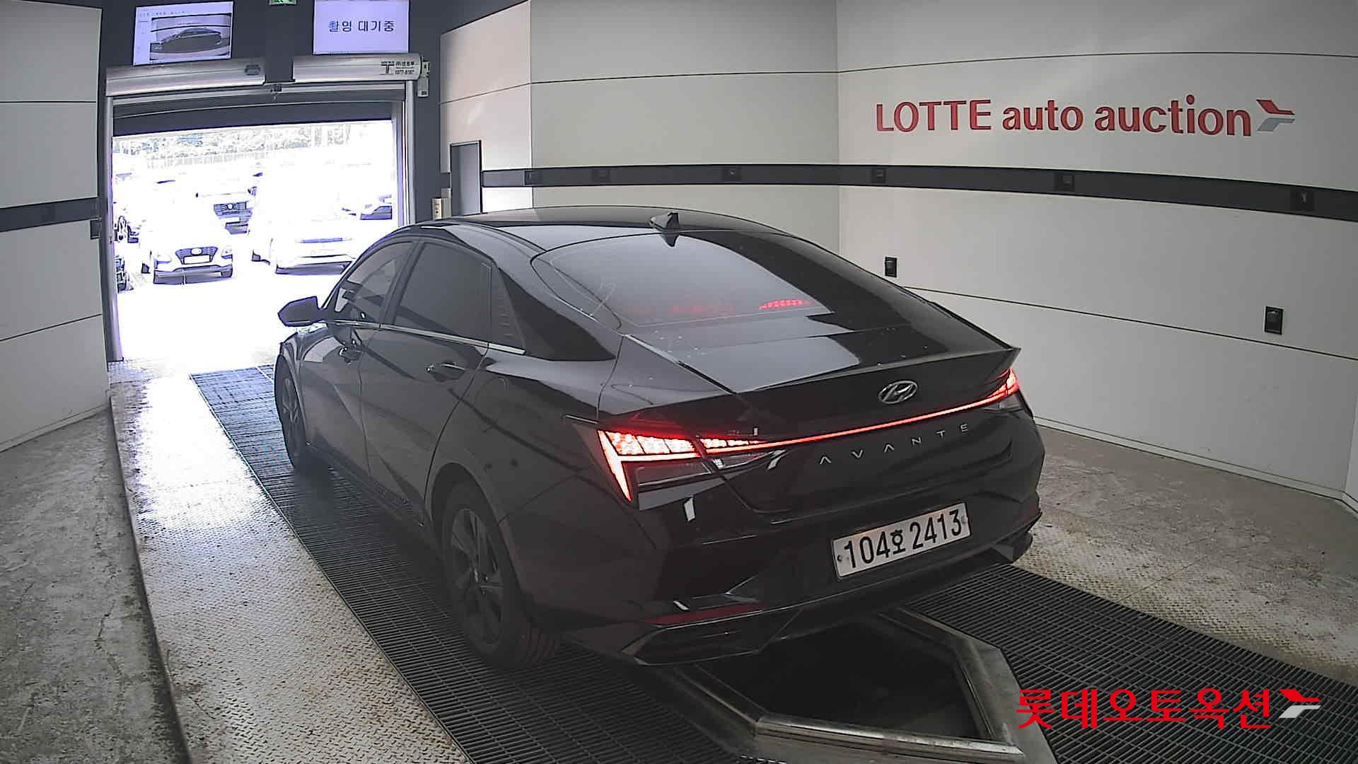 2021 - hyundai avante