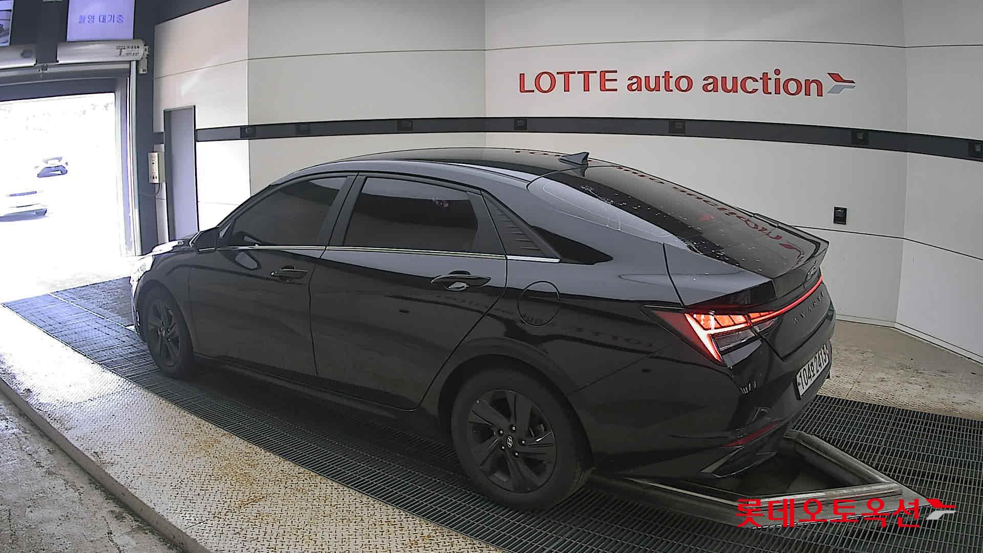 2021 - hyundai avante