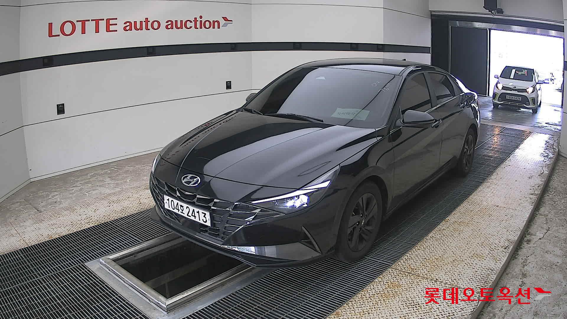 2021 - hyundai avante