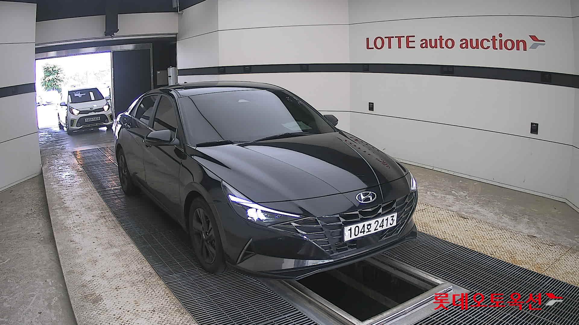 2021 - hyundai avante
