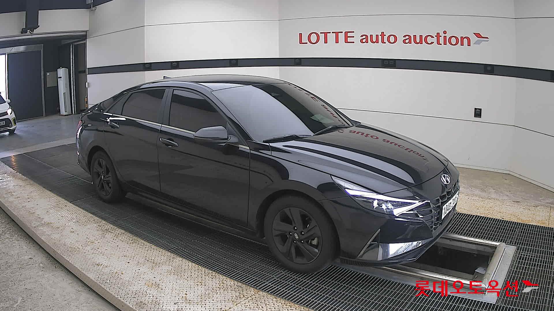 2021 - hyundai avante