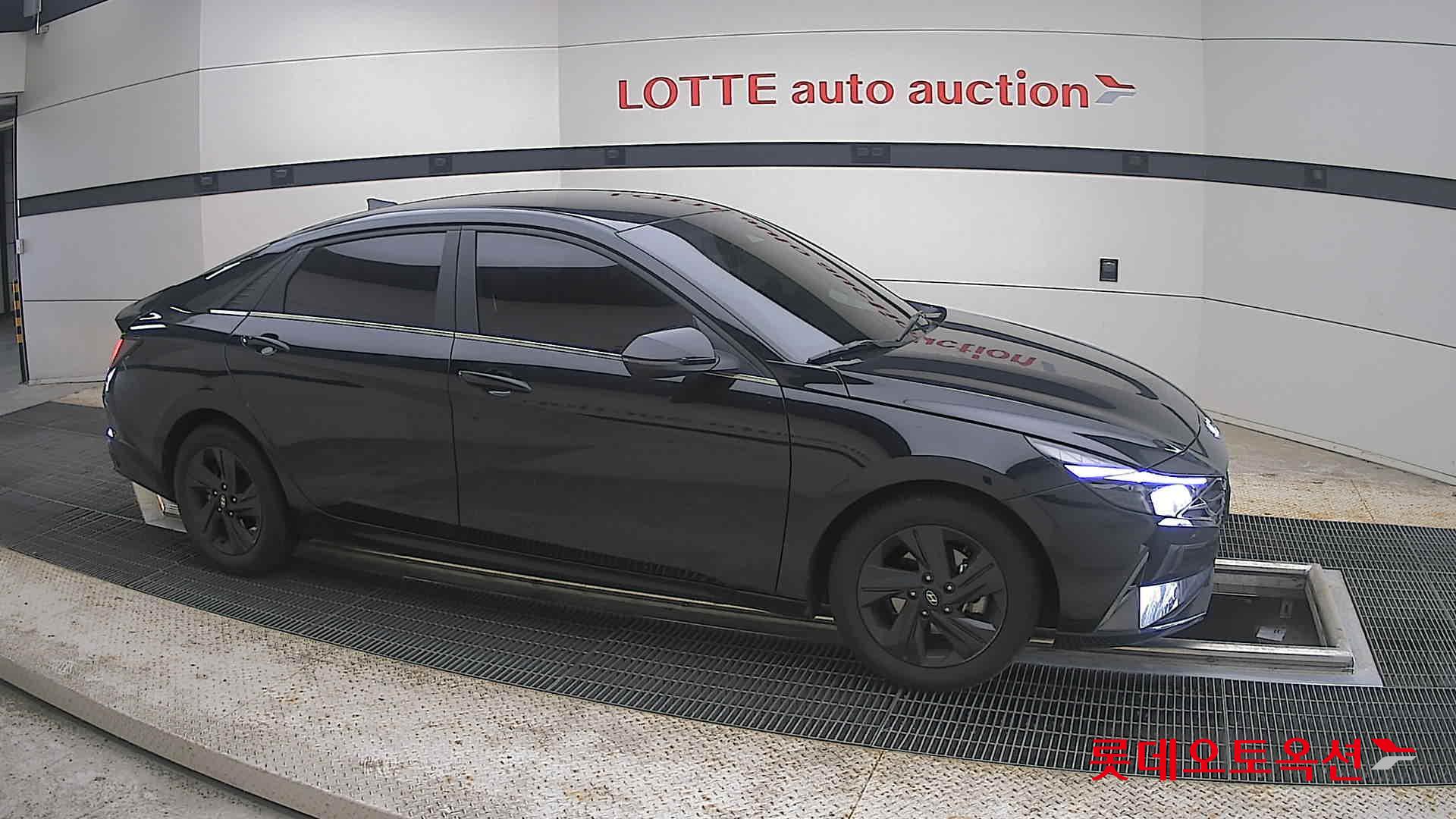 2021 - hyundai avante