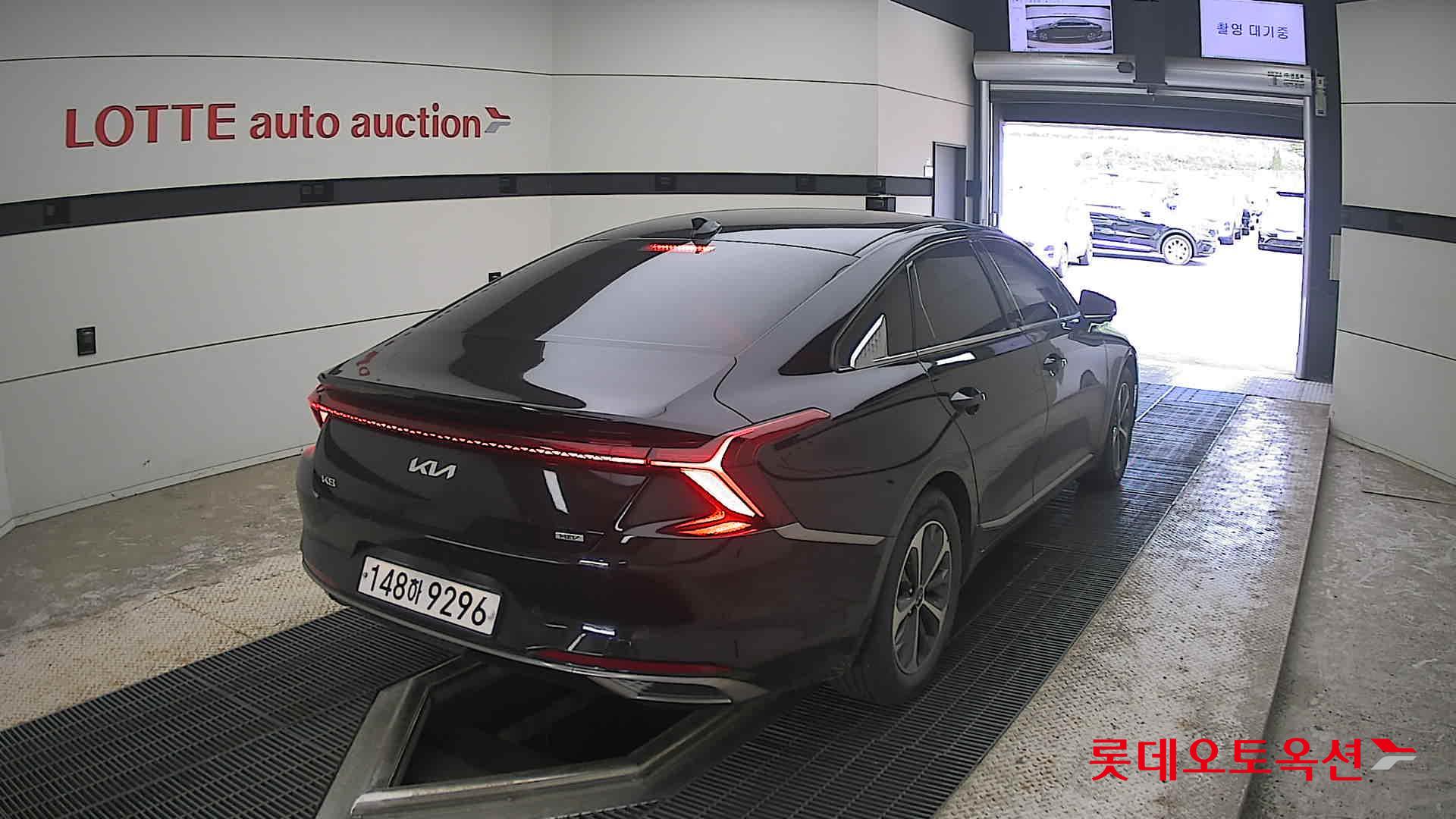 2022 - kia k8