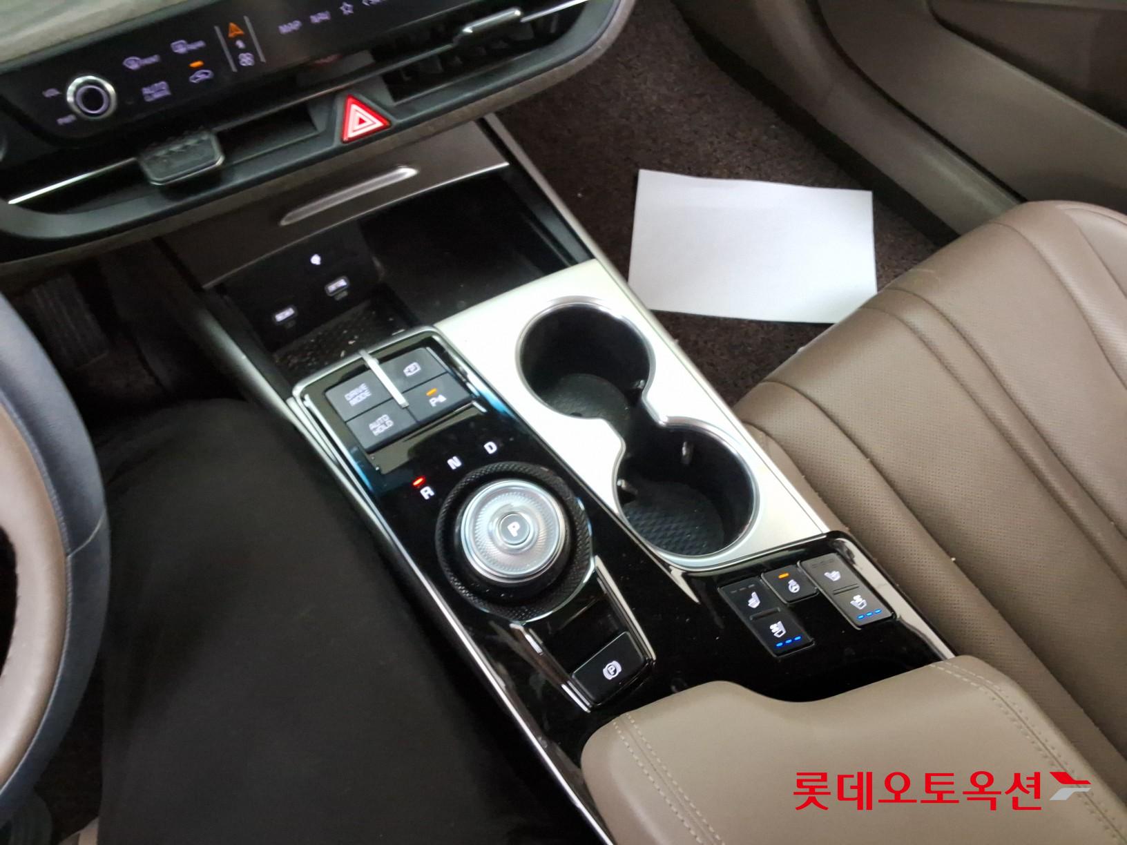 2022 - kia k8