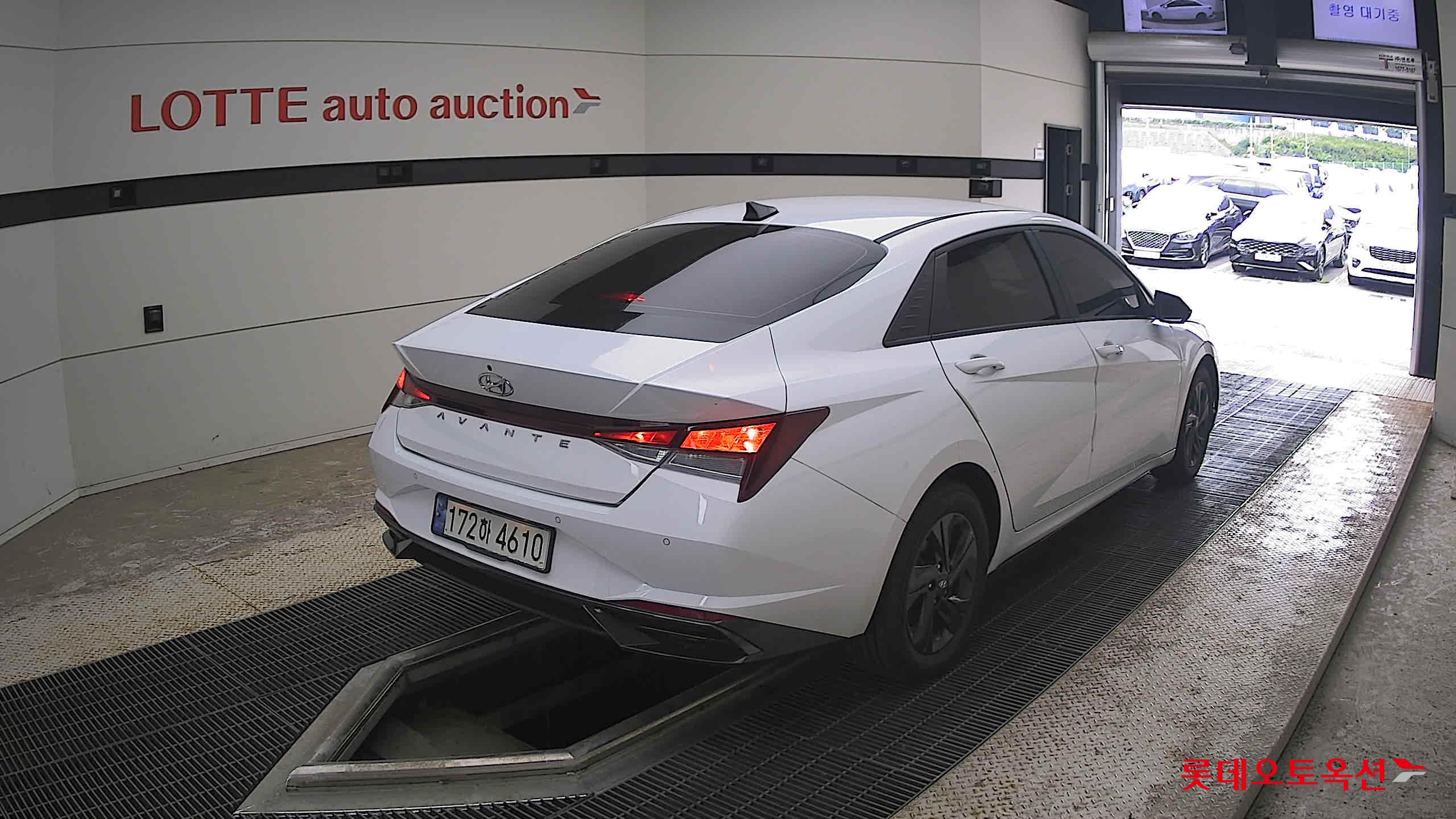 2023 - hyundai avante