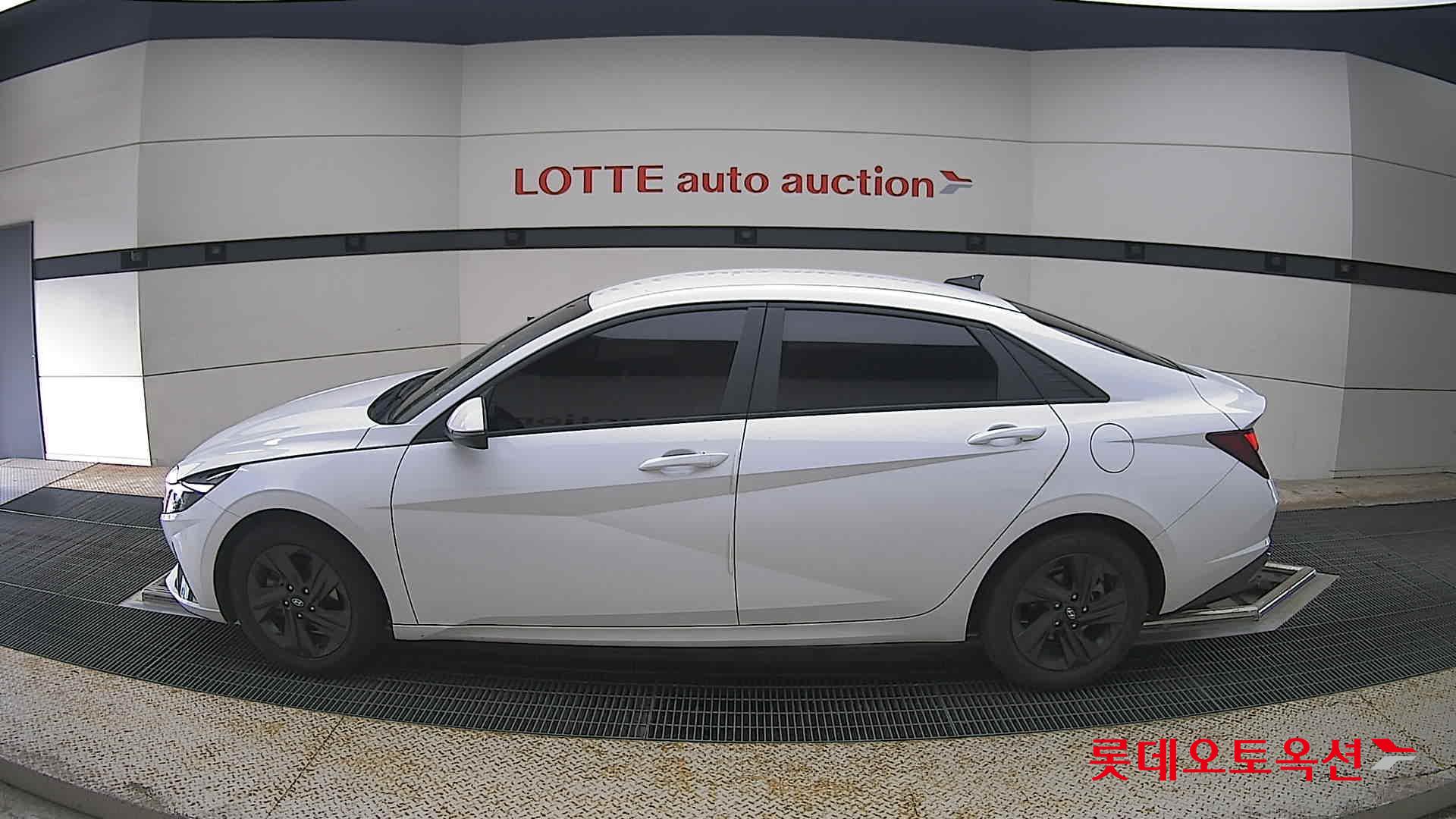 2023 - hyundai avante