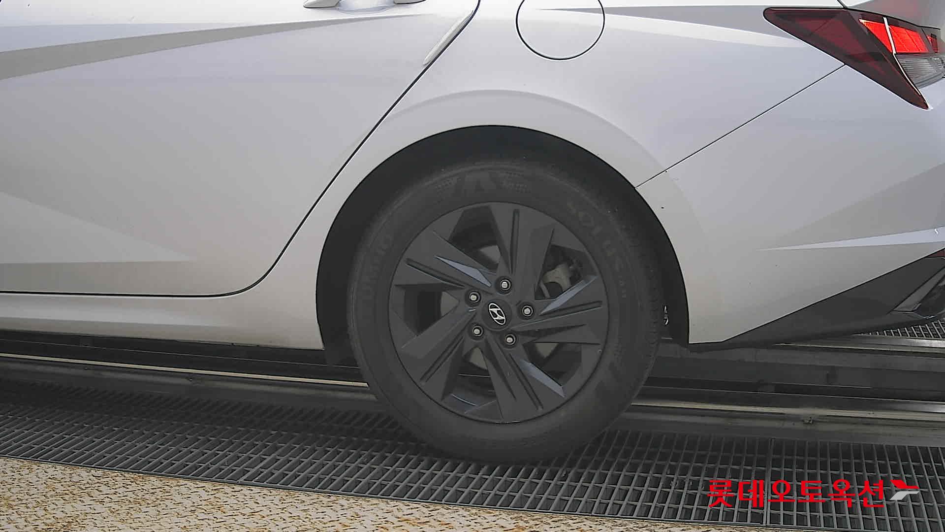 2023 - hyundai avante