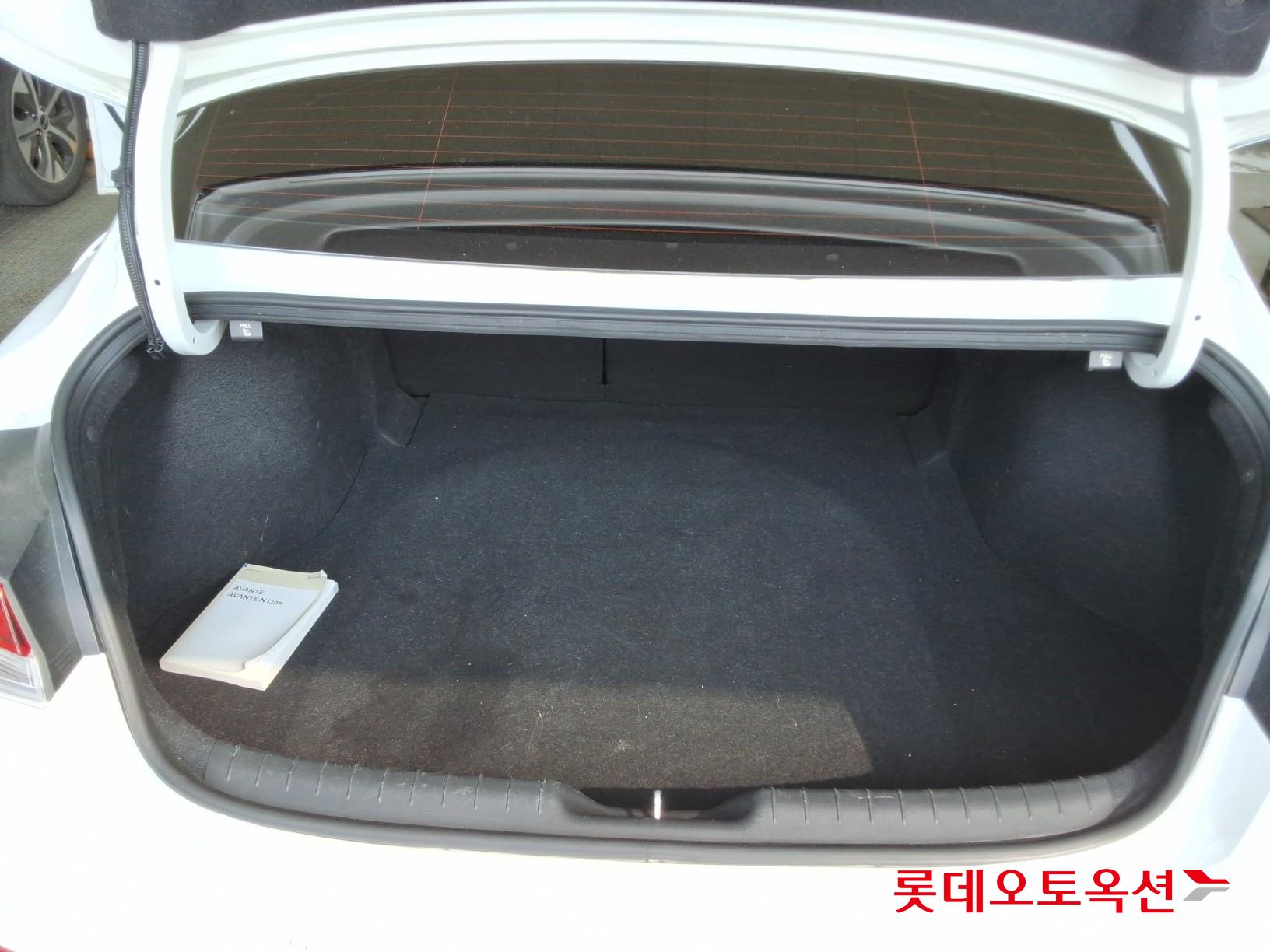 2023 - hyundai avante