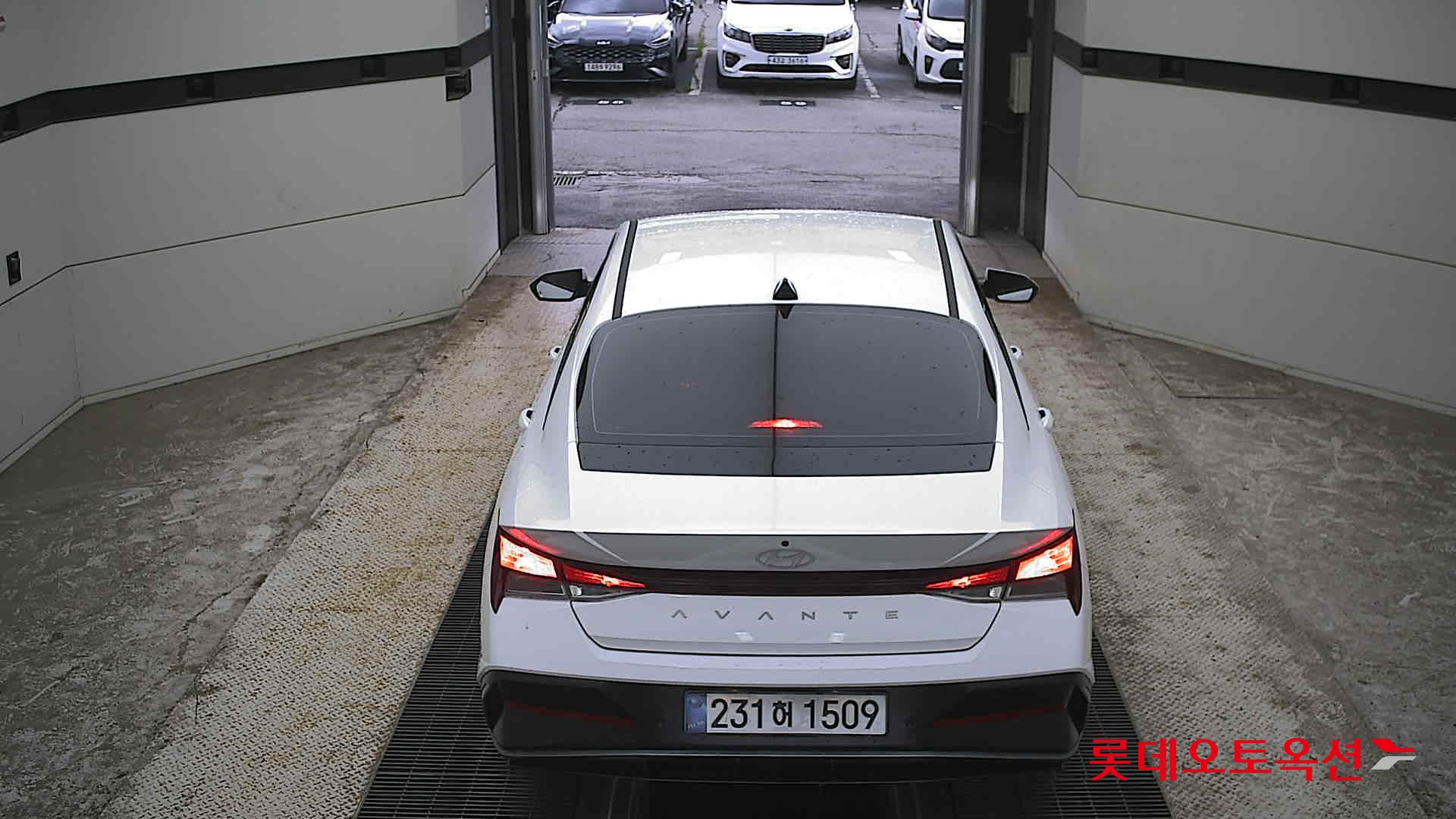 2025 - hyundai avante