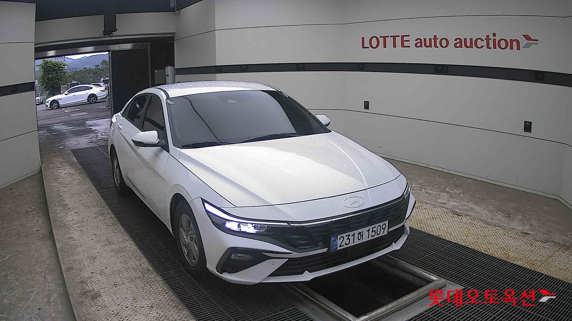 2025 - hyundai avante