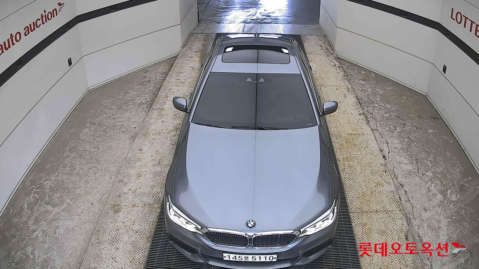 2020 - bmw 530i