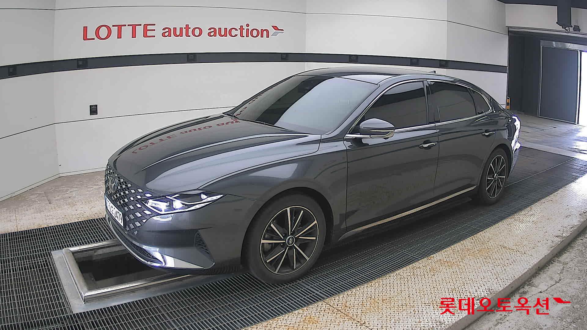 2022 - hyundai grandeur
