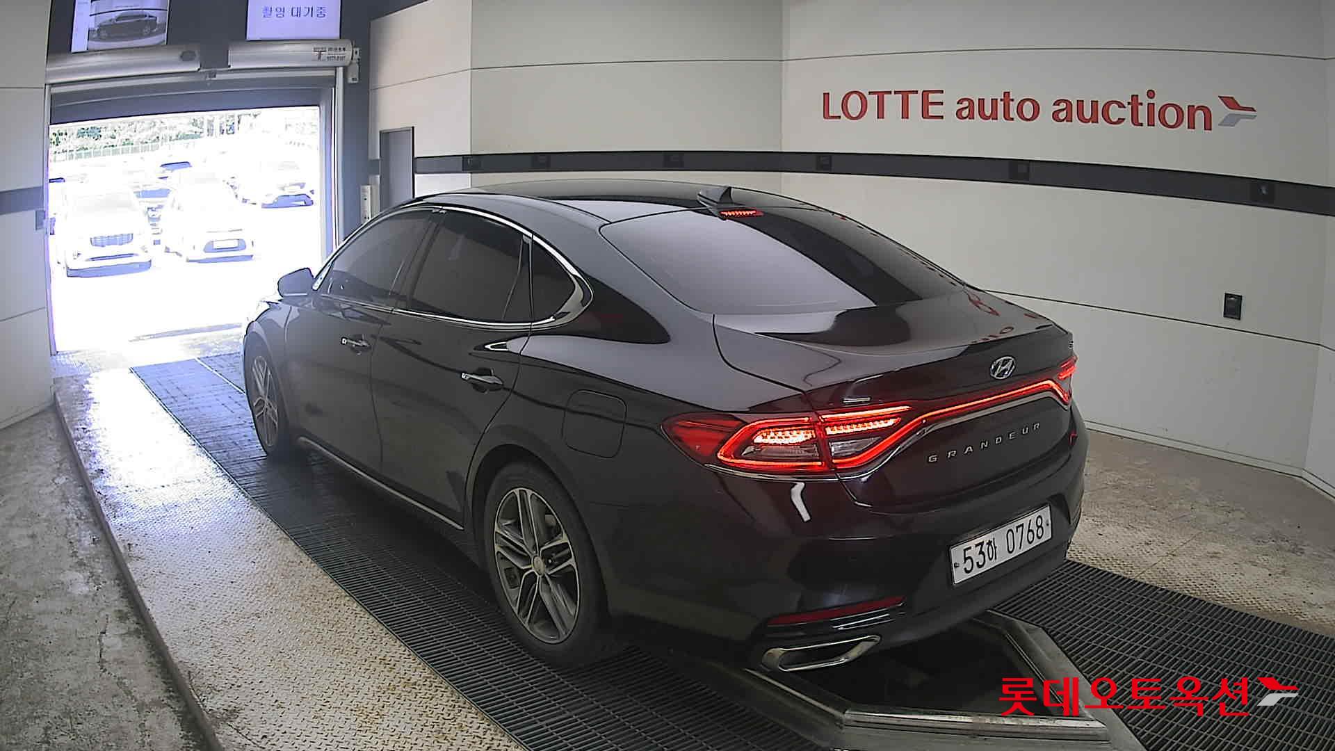 2019 - hyundai grandeur