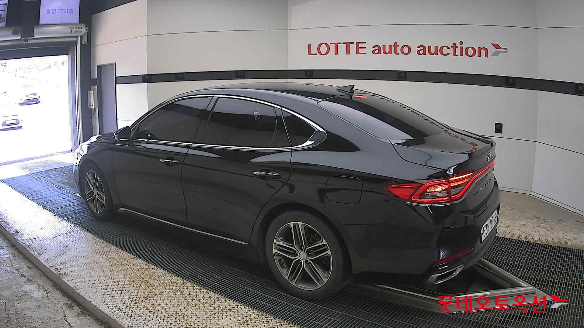 2019 - hyundai grandeur