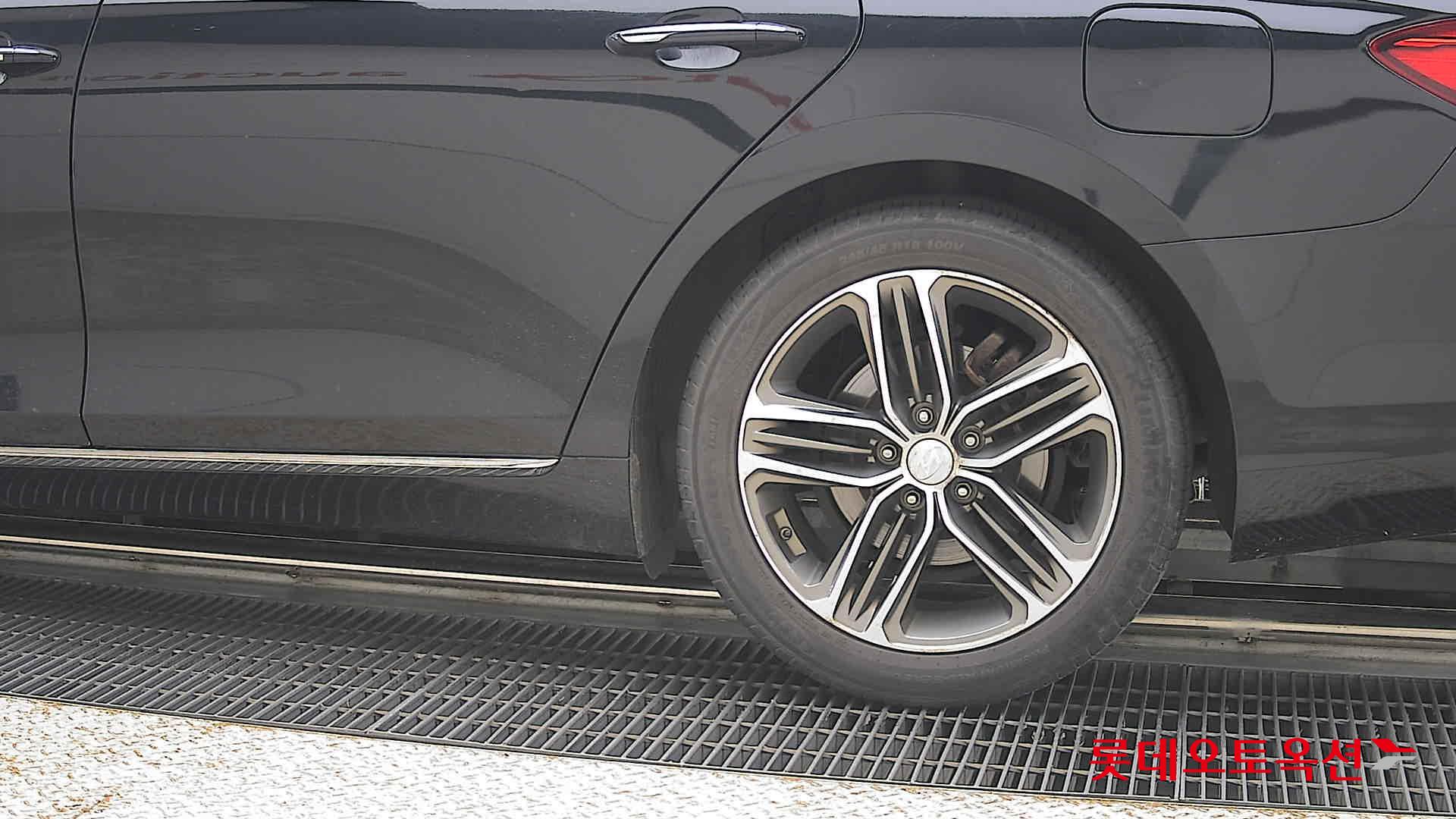 2019 - hyundai grandeur