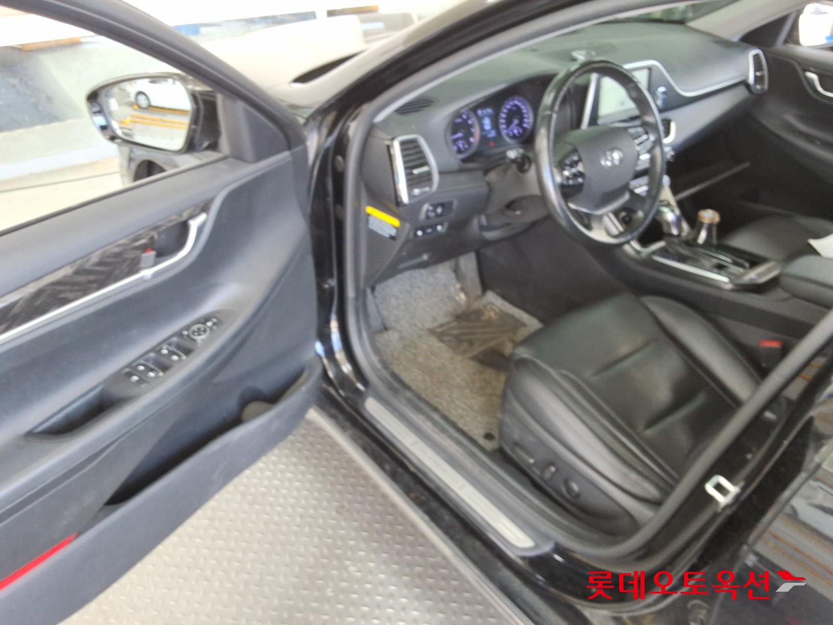 2019 - hyundai grandeur