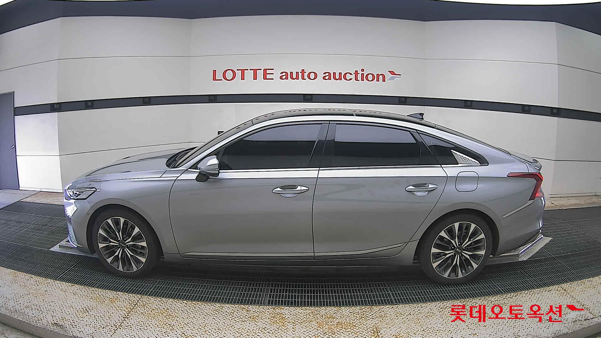 2023 - kia k8
