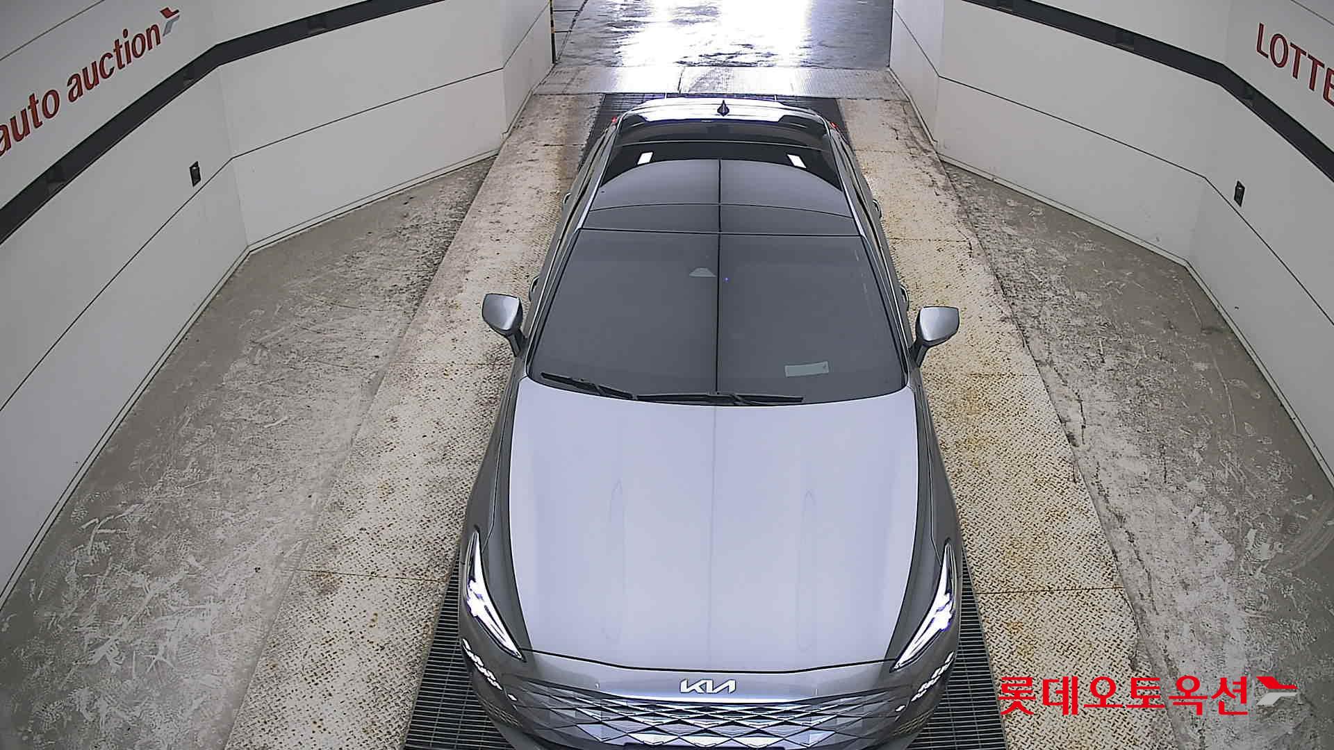 2023 - kia k8