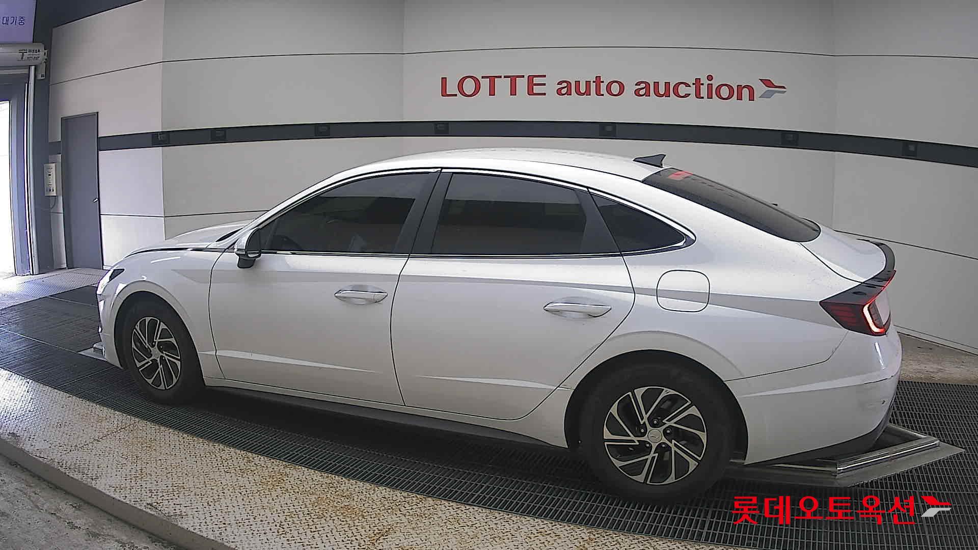2021 - hyundai sonata