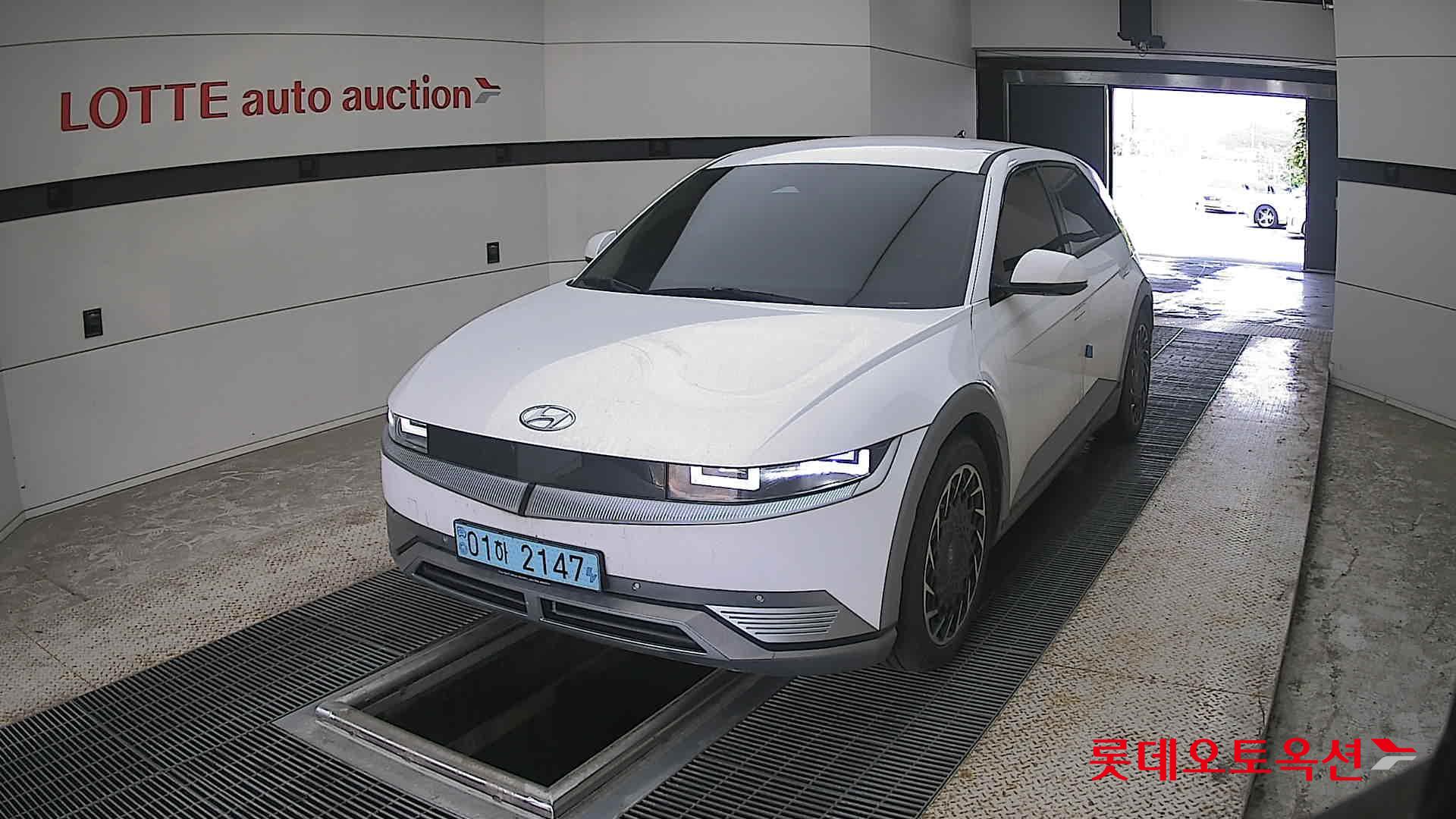 2022 - hyundai ioniq